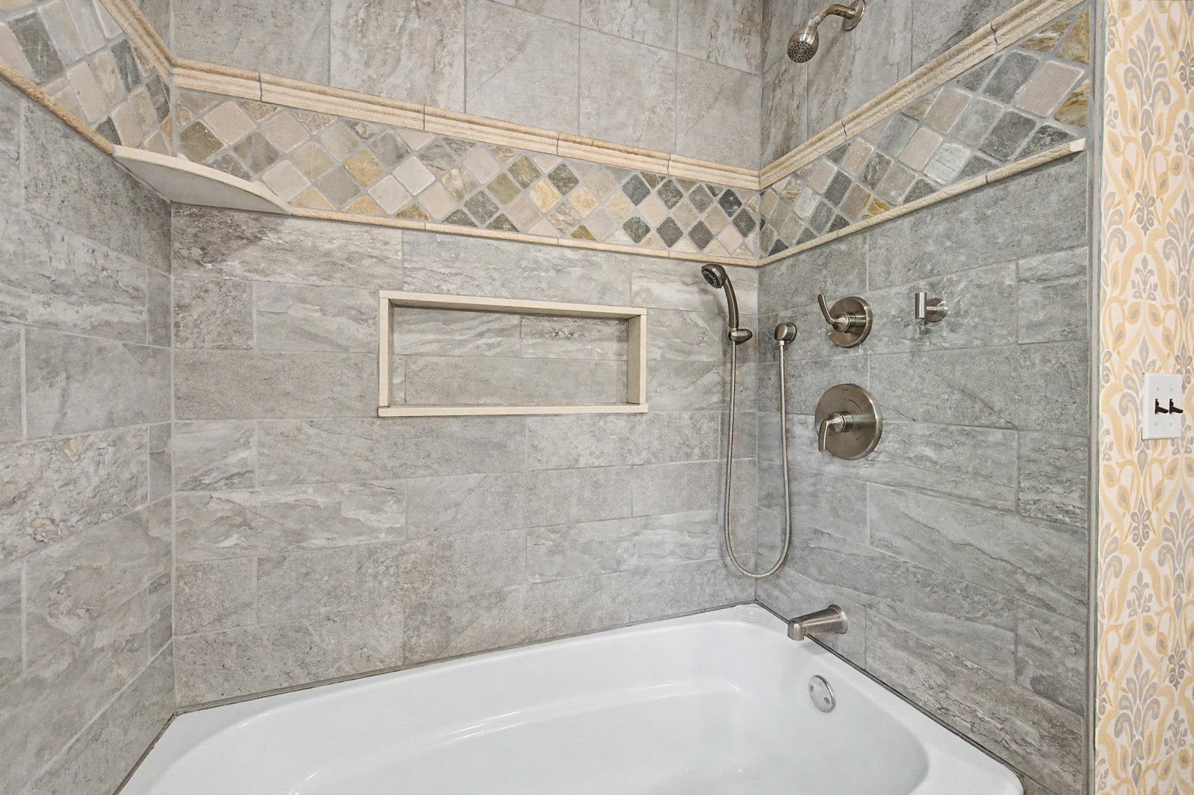 53 Elkins Road Property Photo 7