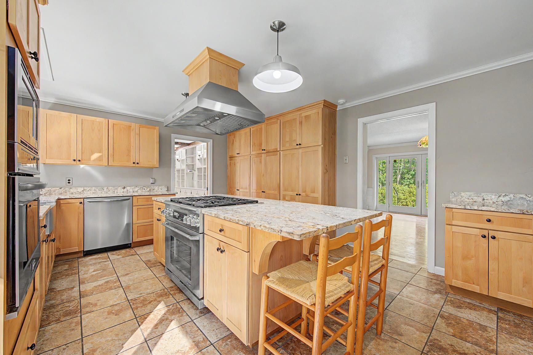 53 Elkins Road Property Photo 13