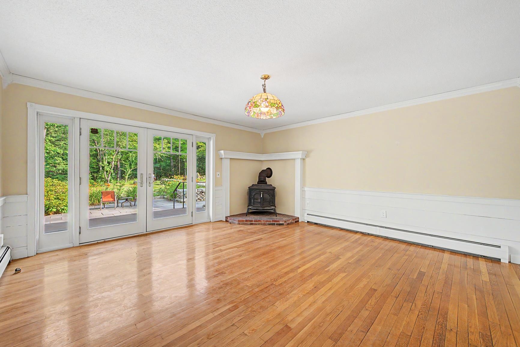 53 Elkins Road Property Photo 25