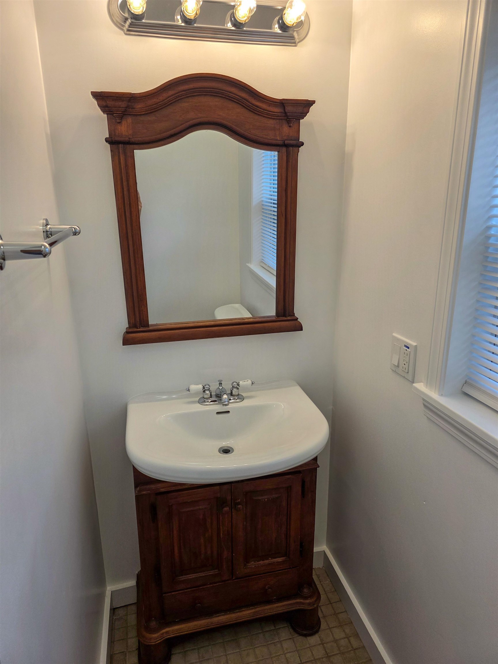 52 Jarvis Street Property Photo 6