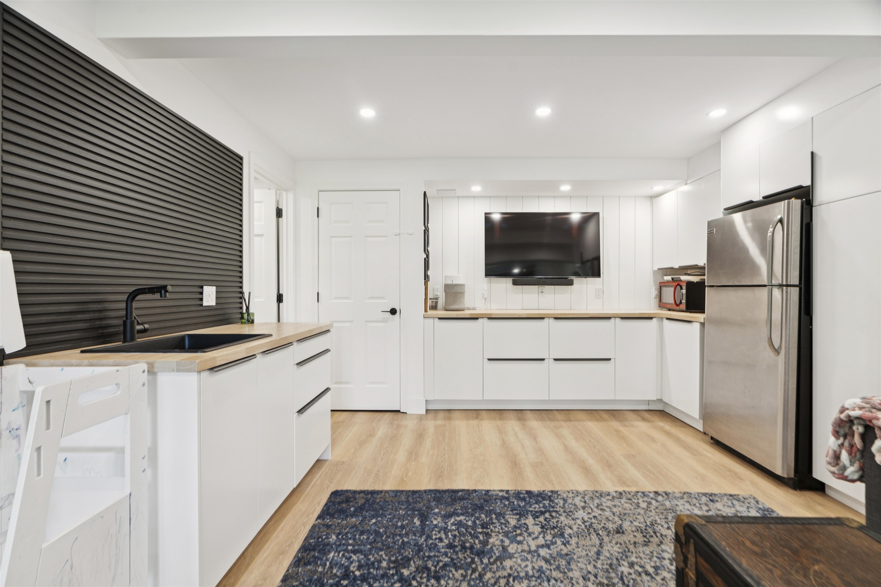 974 Hard Road Property Photo 33