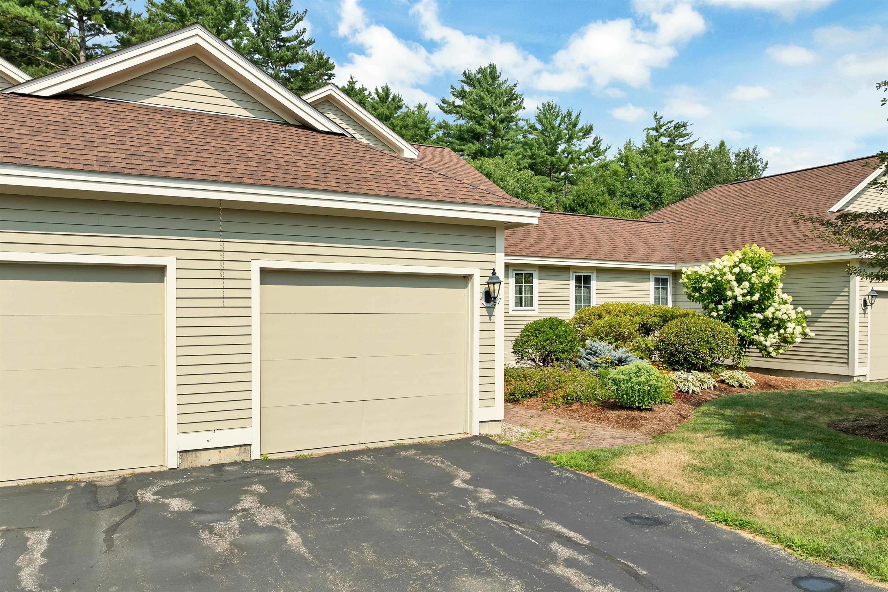 117 Peaked Hill Drive Property Photo 4