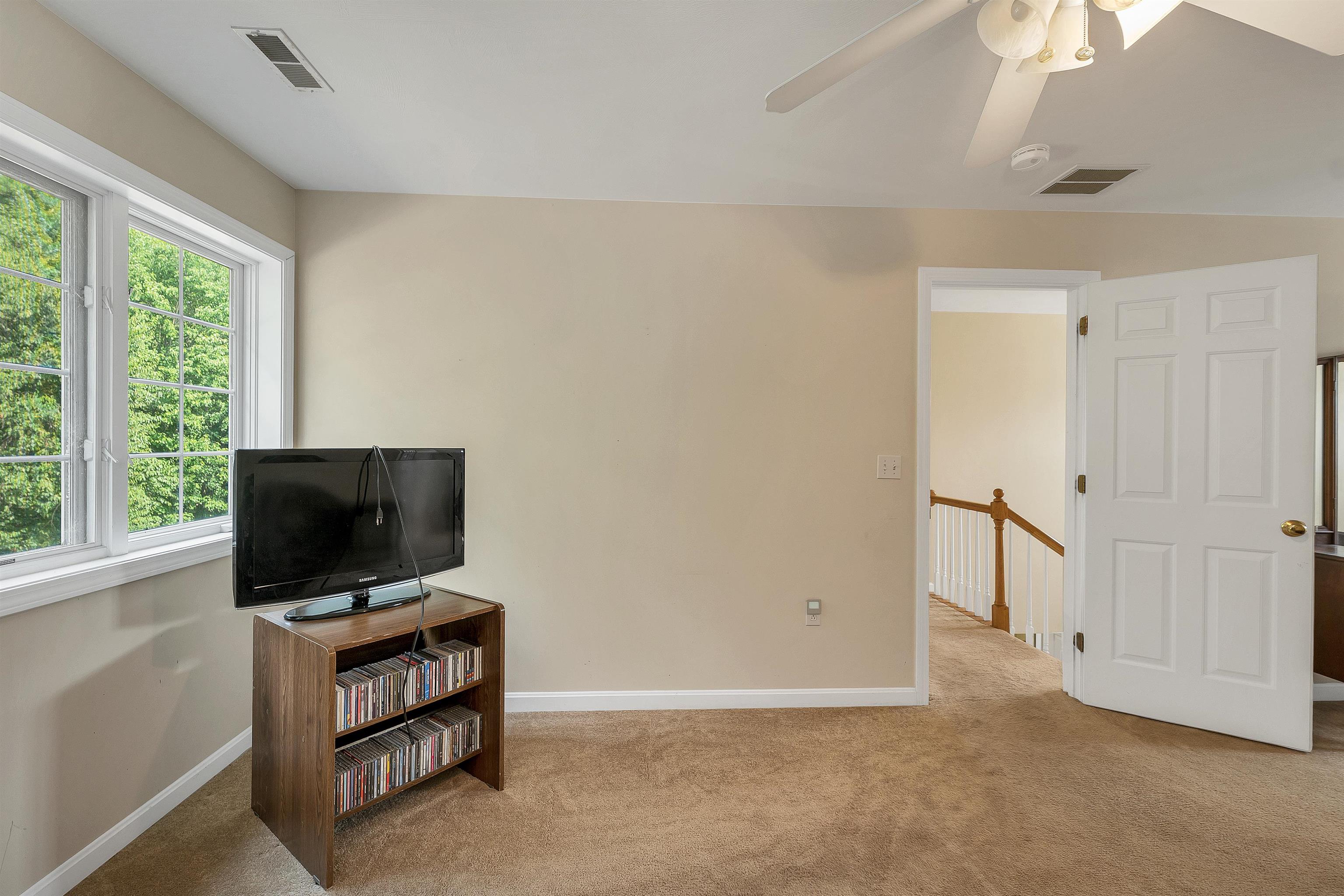 117 Peaked Hill Drive Property Photo 33