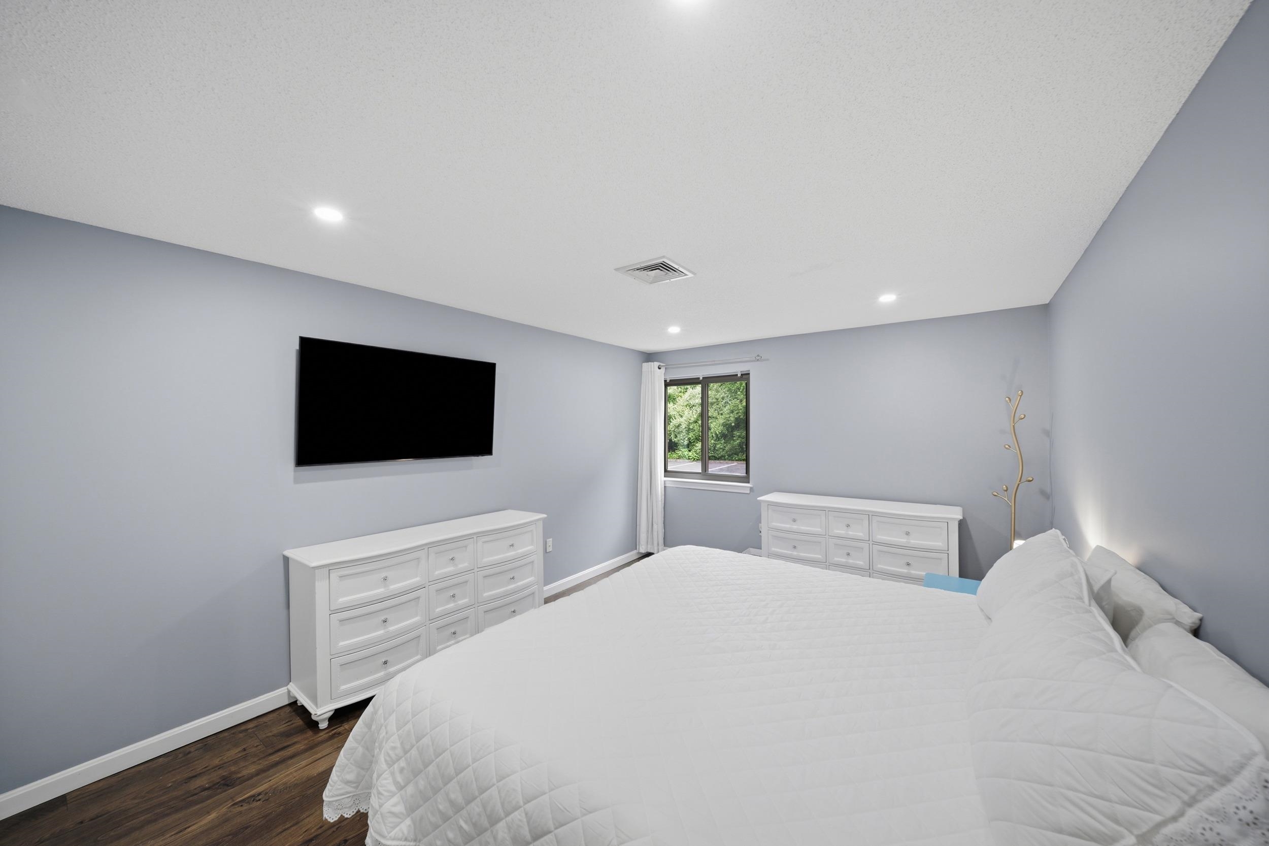 307 A Amherst Street Property Photo 22