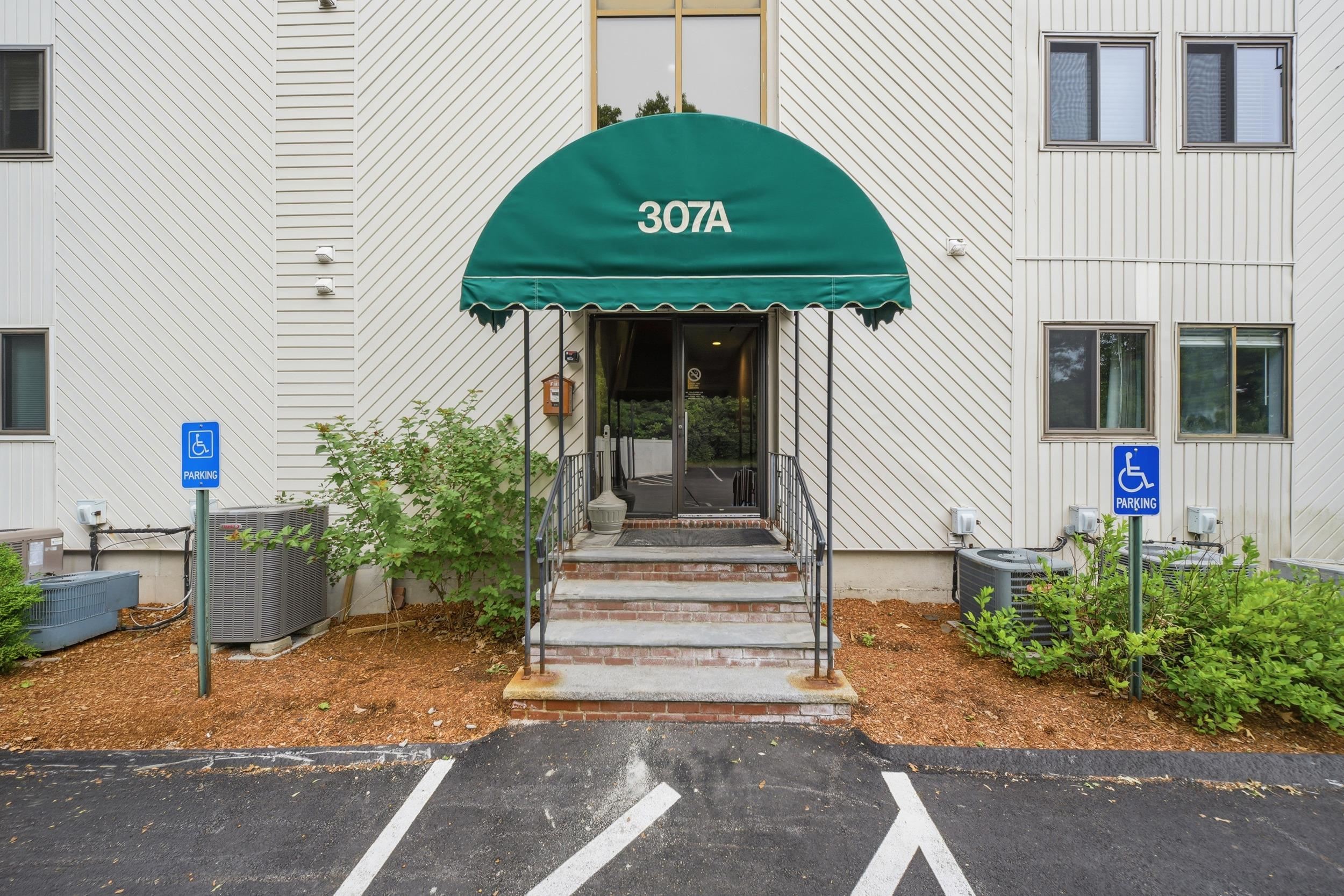307 A Amherst Street Property Photo 41