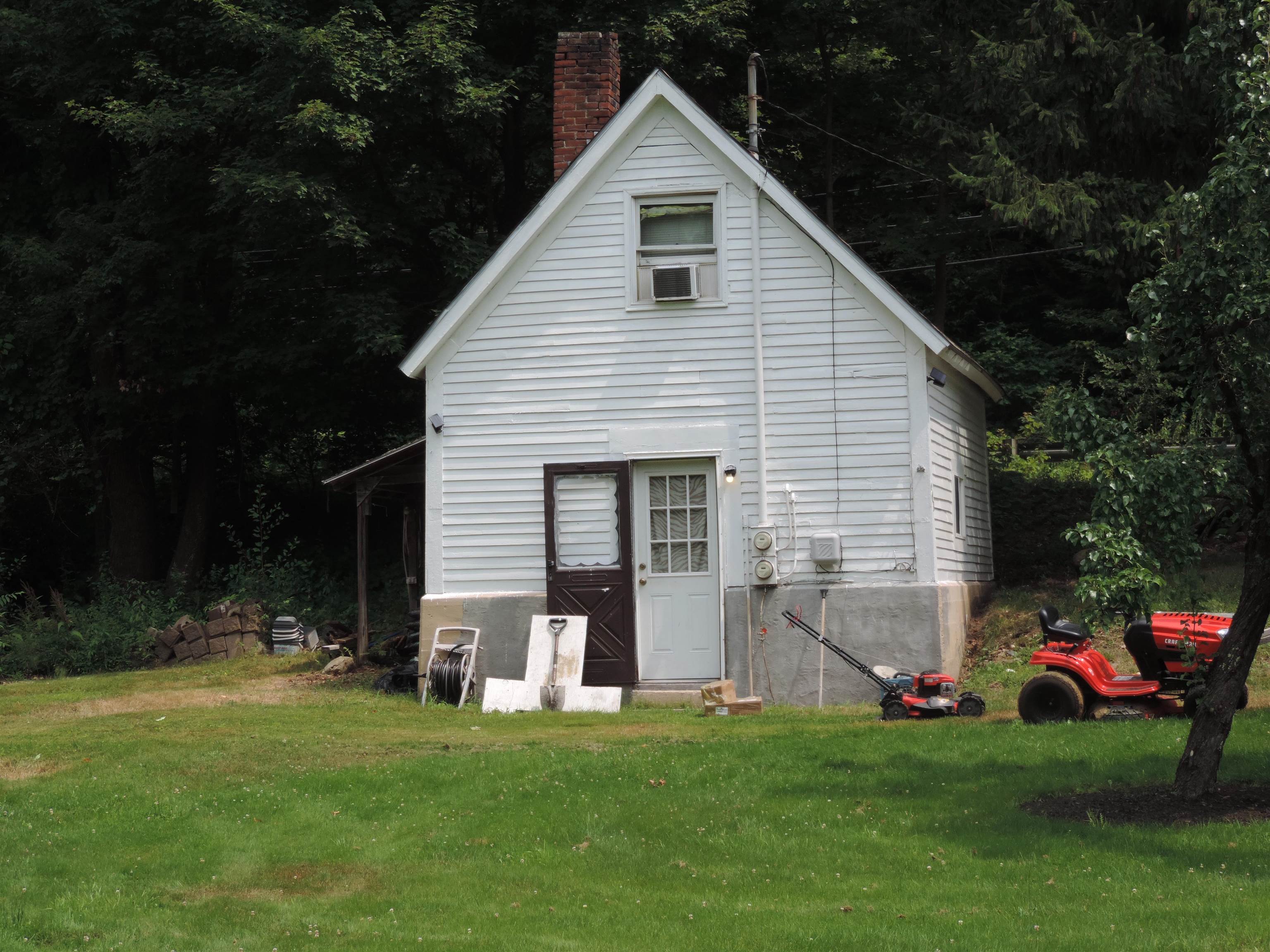 601-607 Province Road Property Photo 8