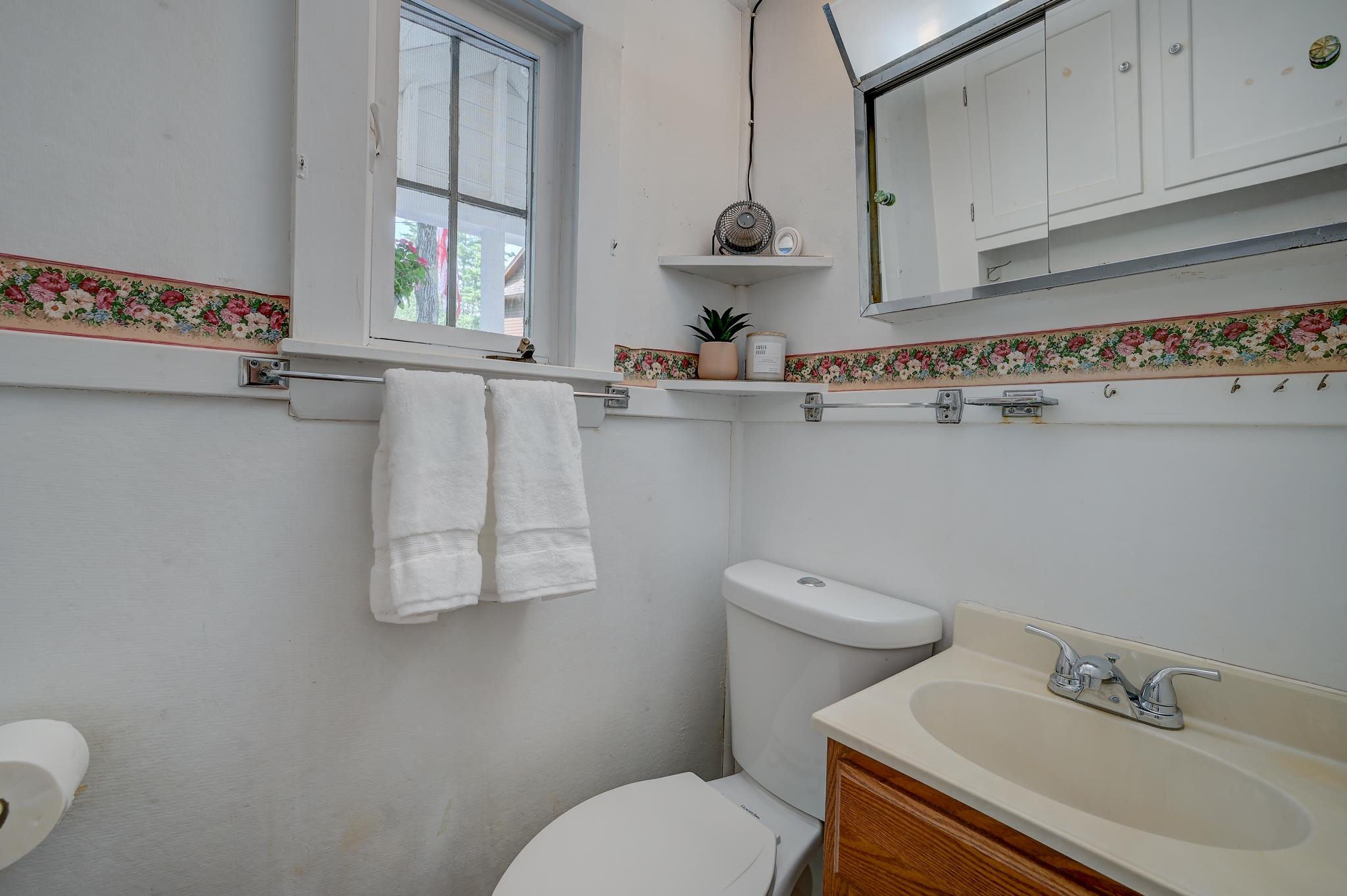 554 Mudgett Road Property Photo 13