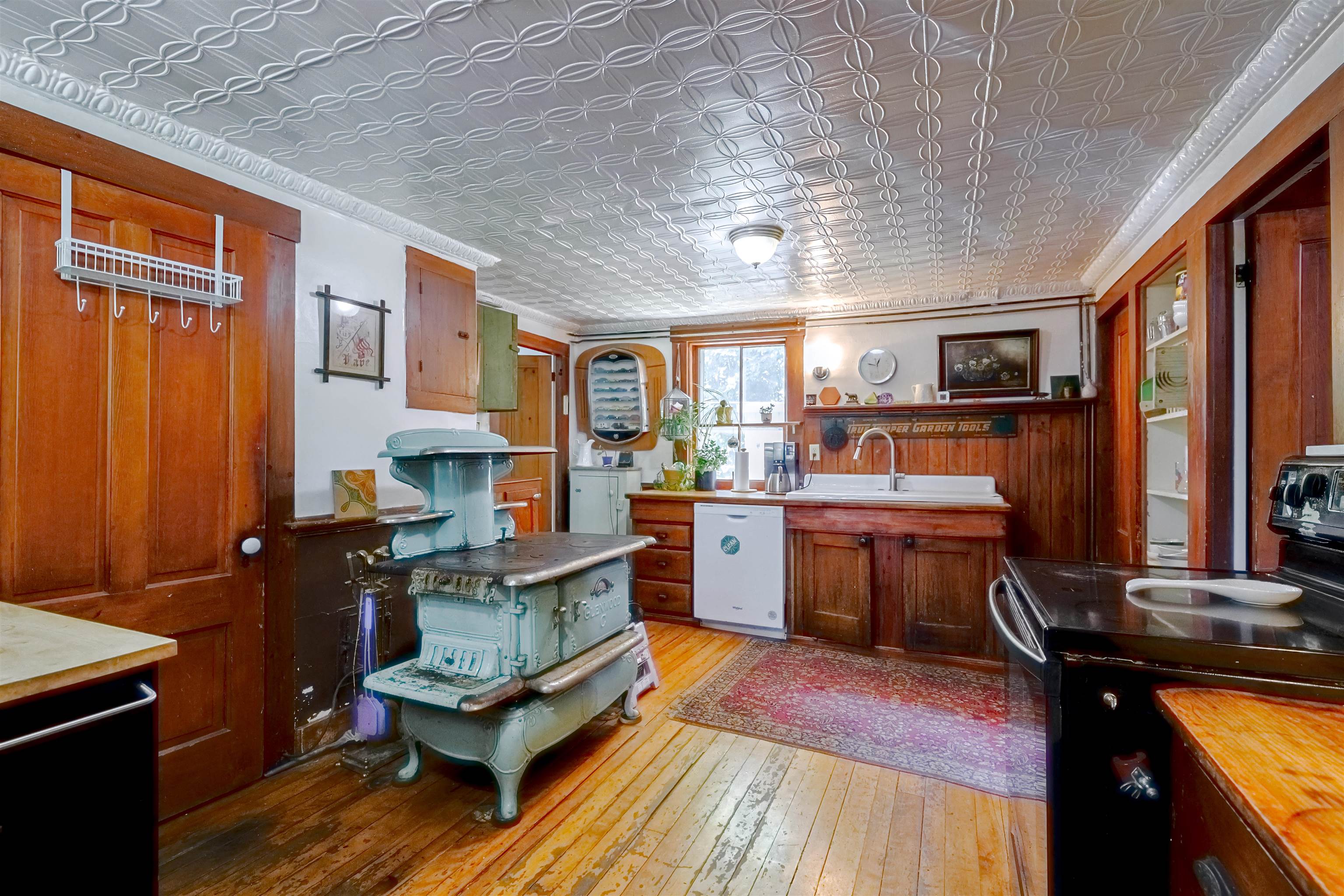 16 Francestown Road Property Photo 3