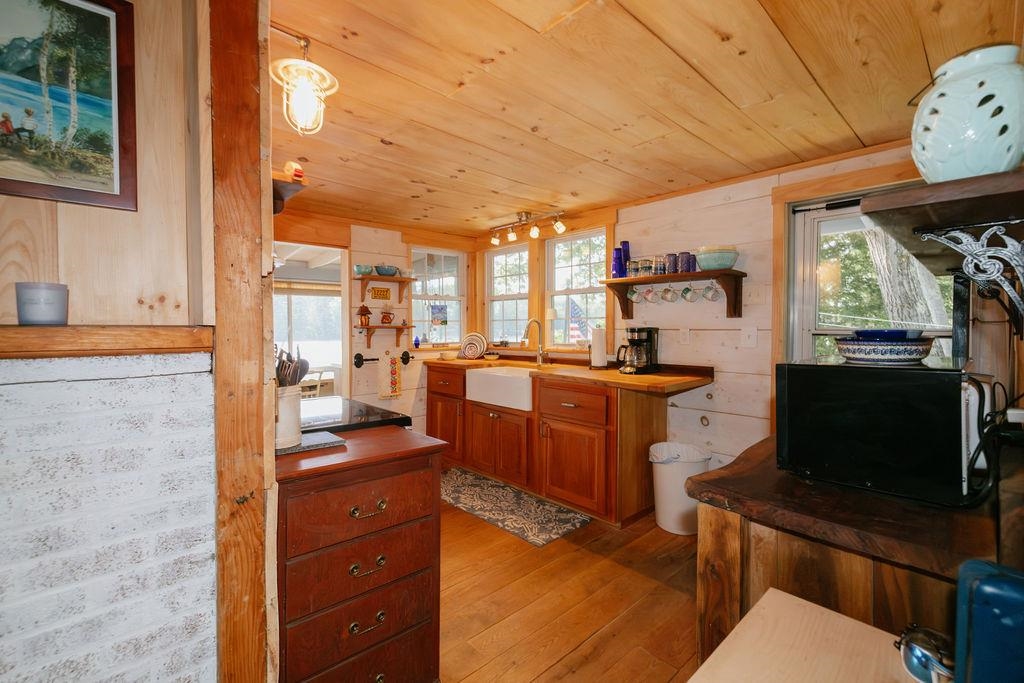 7 Buswell Road Property Photo 17