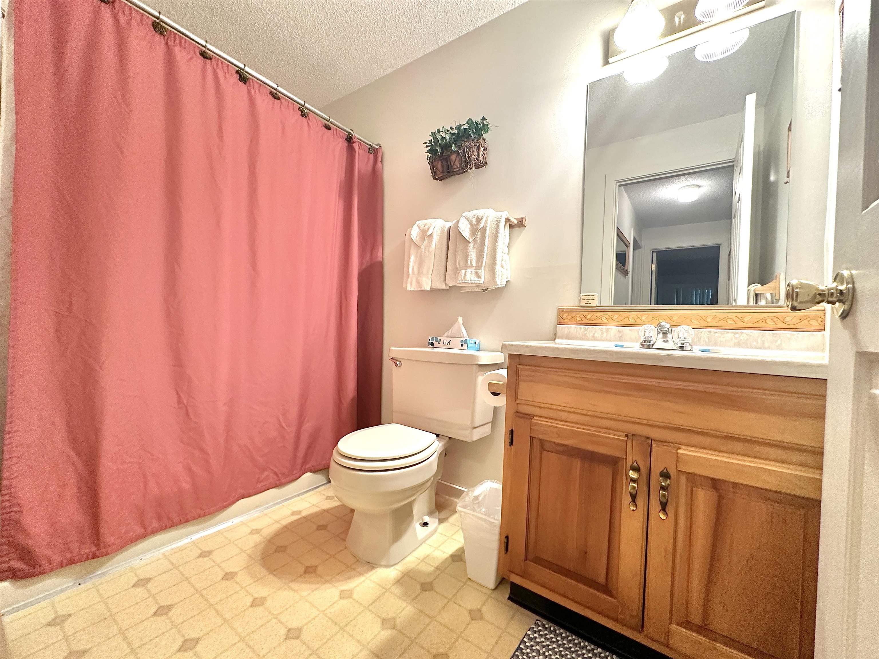4d The Seasons At Attitash Road Property Photo 14