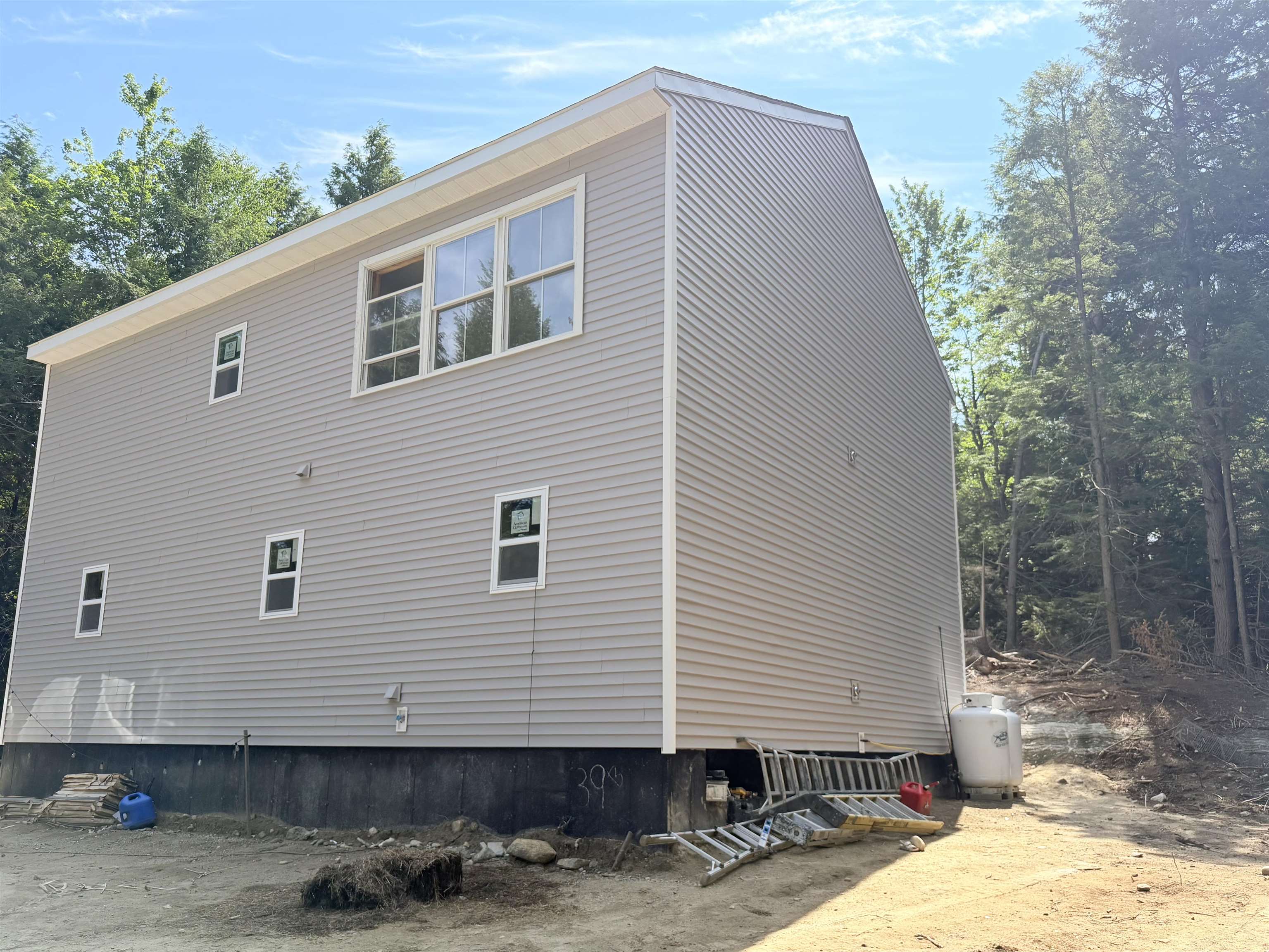 39 Hemlock Lane Property Photo 4