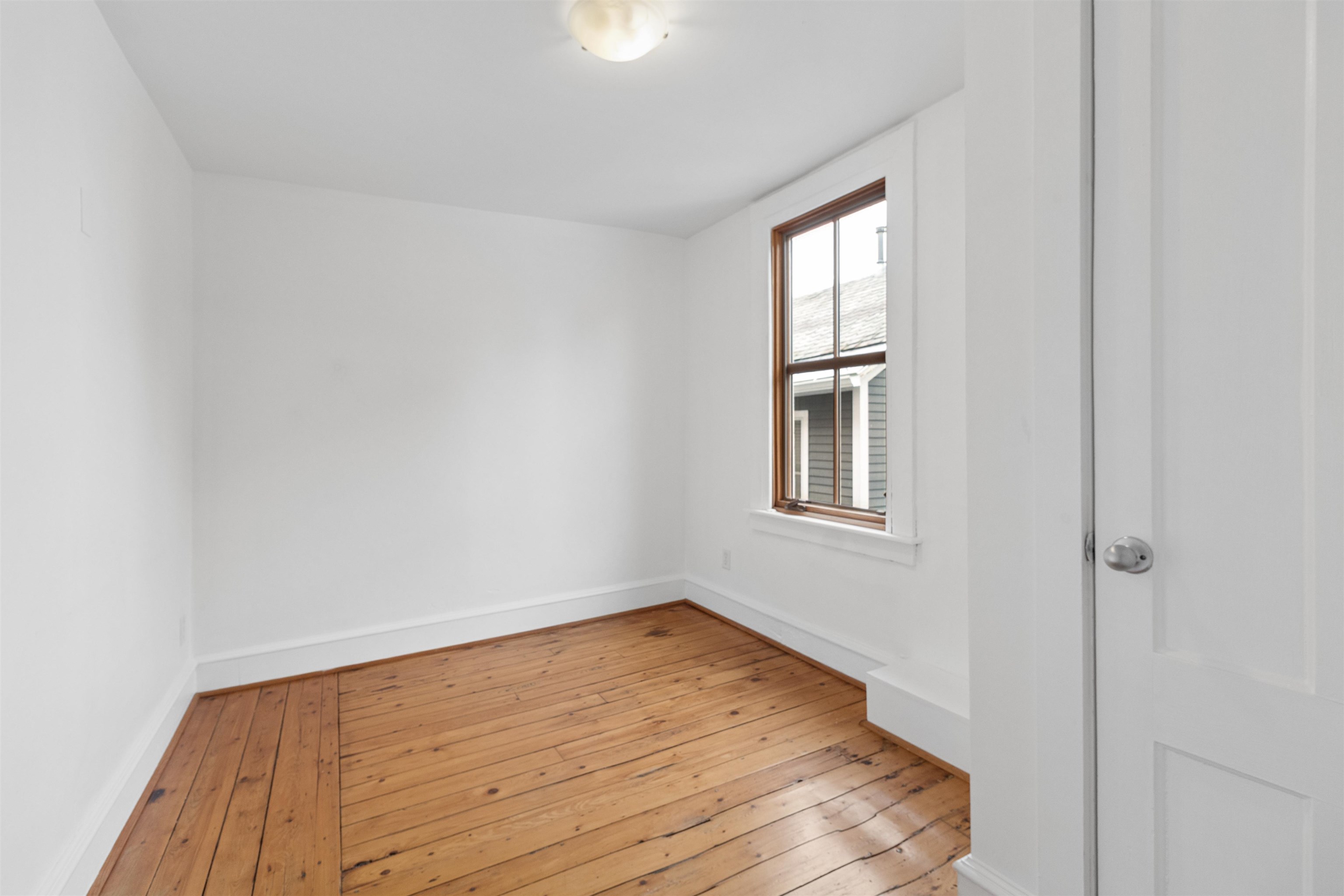 44 Marble Avenue Property Photo 6