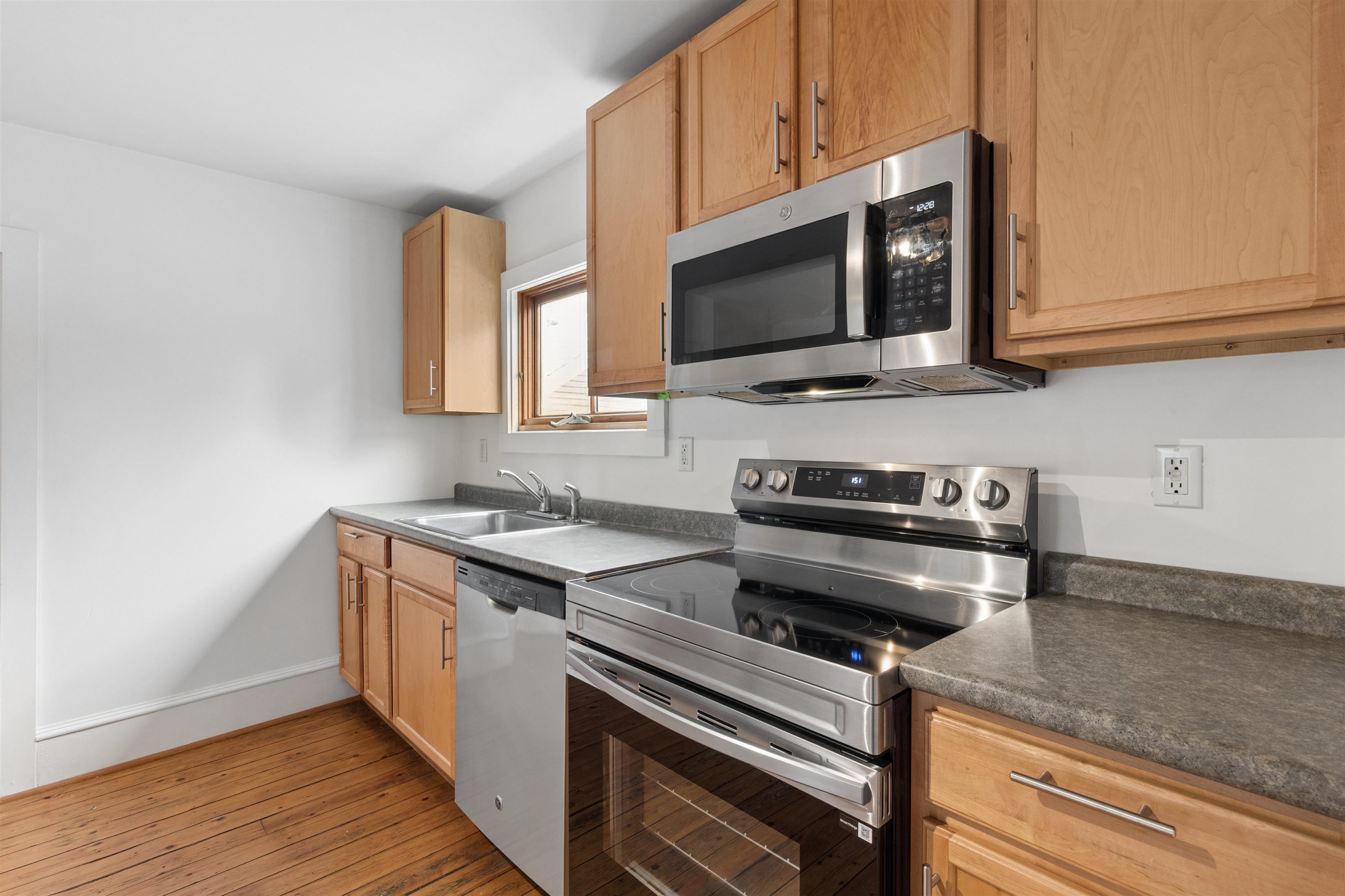 44 Marble Avenue Property Photo 10