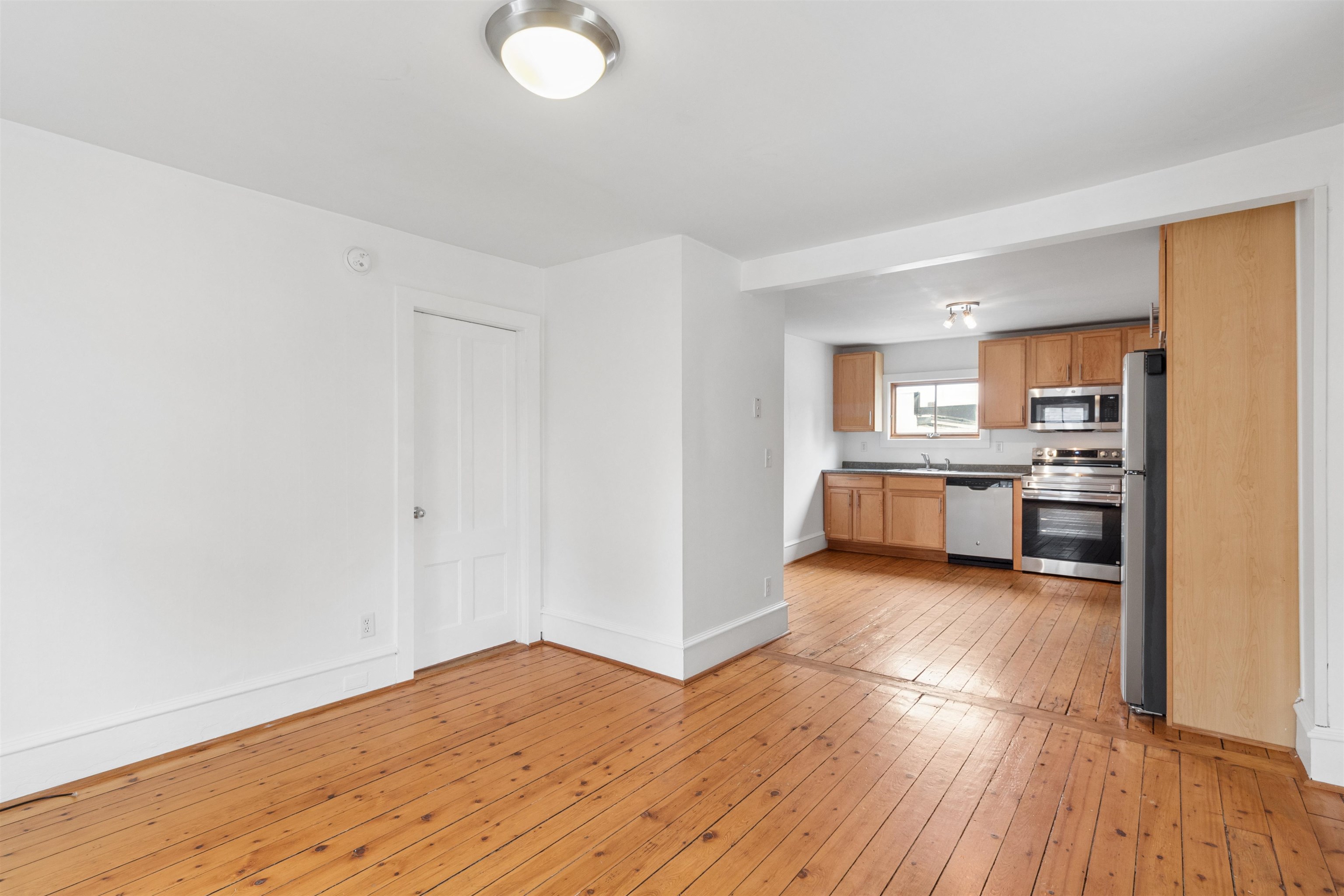 44 Marble Avenue Property Photo 16