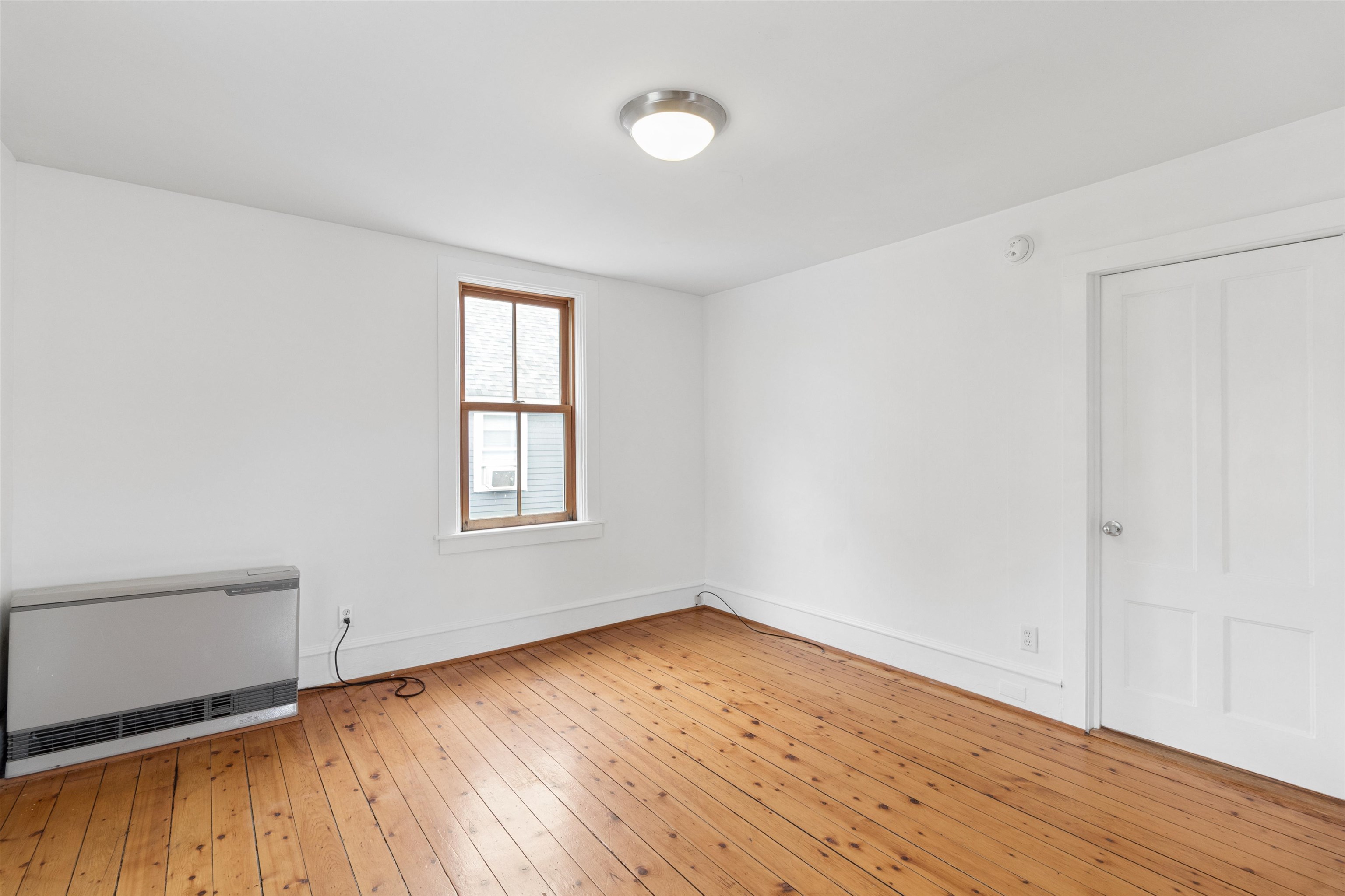 44 Marble Avenue Property Photo 17
