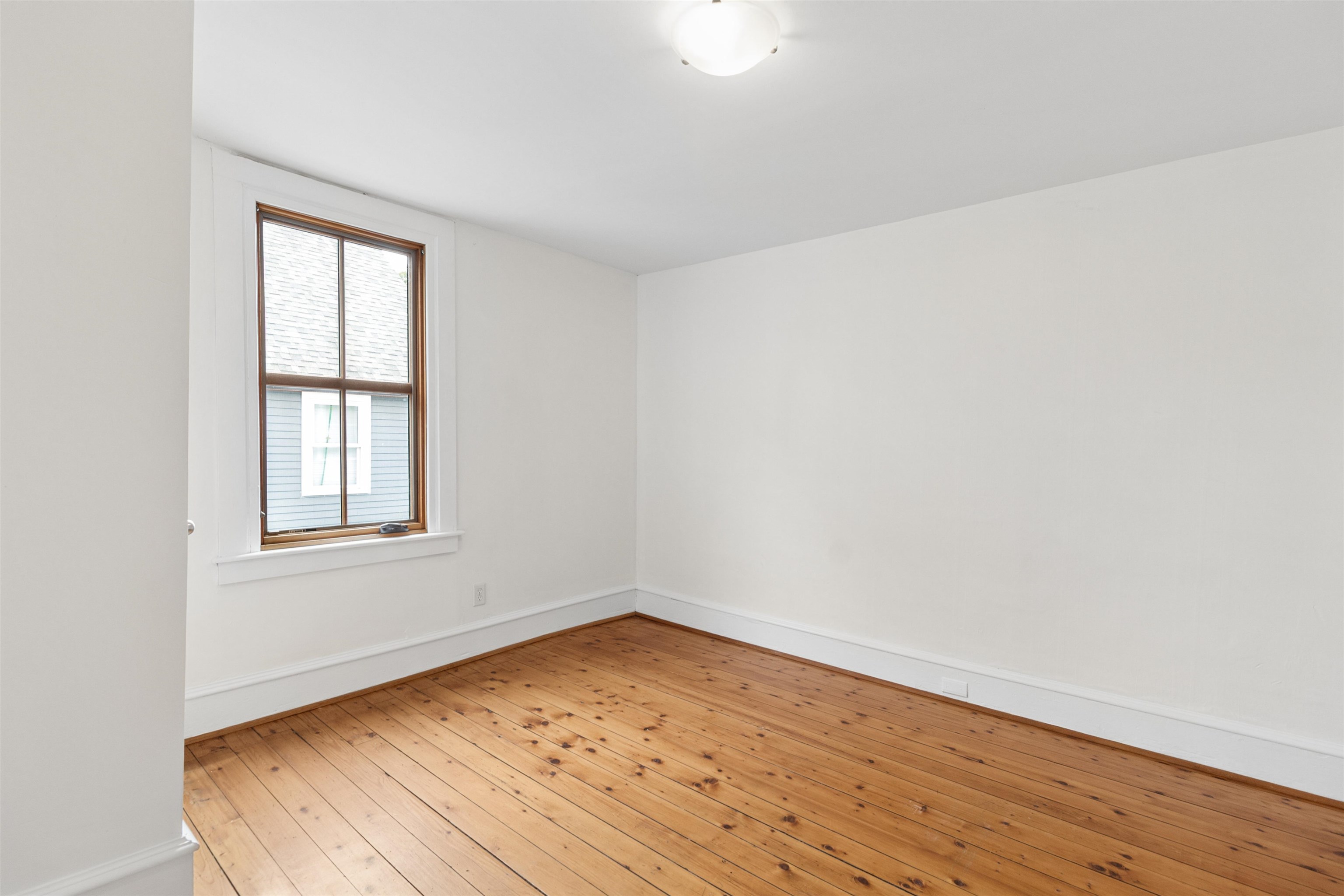 44 Marble Avenue Property Photo 20
