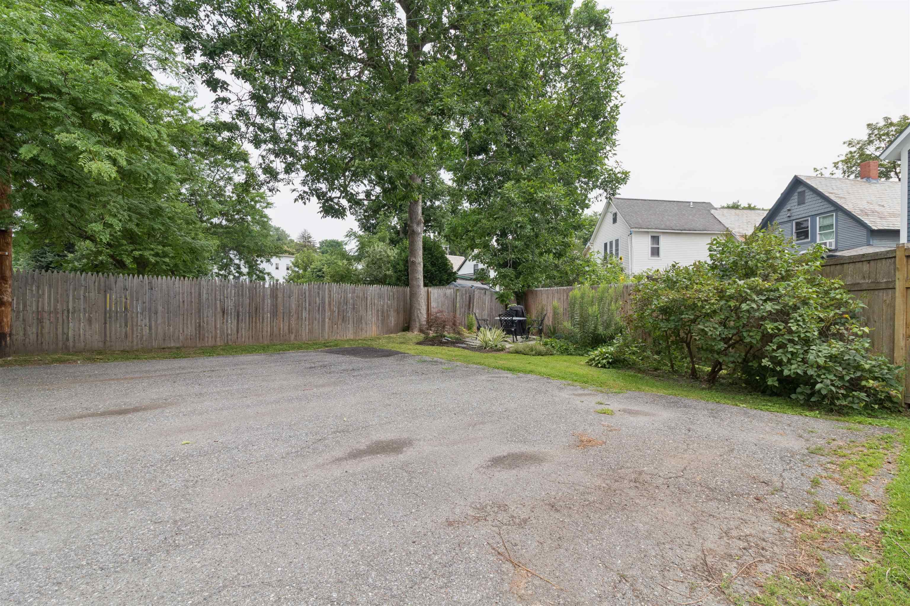 44 Marble Avenue Property Photo 33