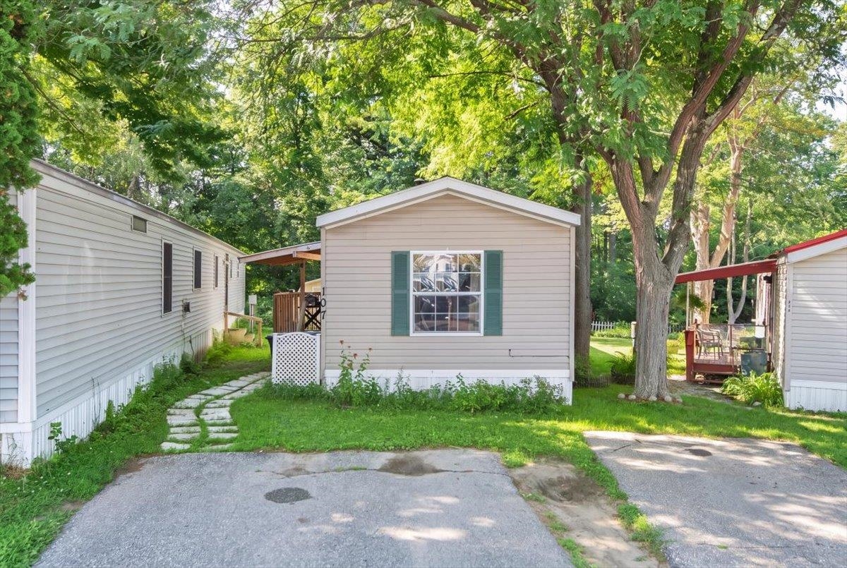 107 First Street Property Photo 25