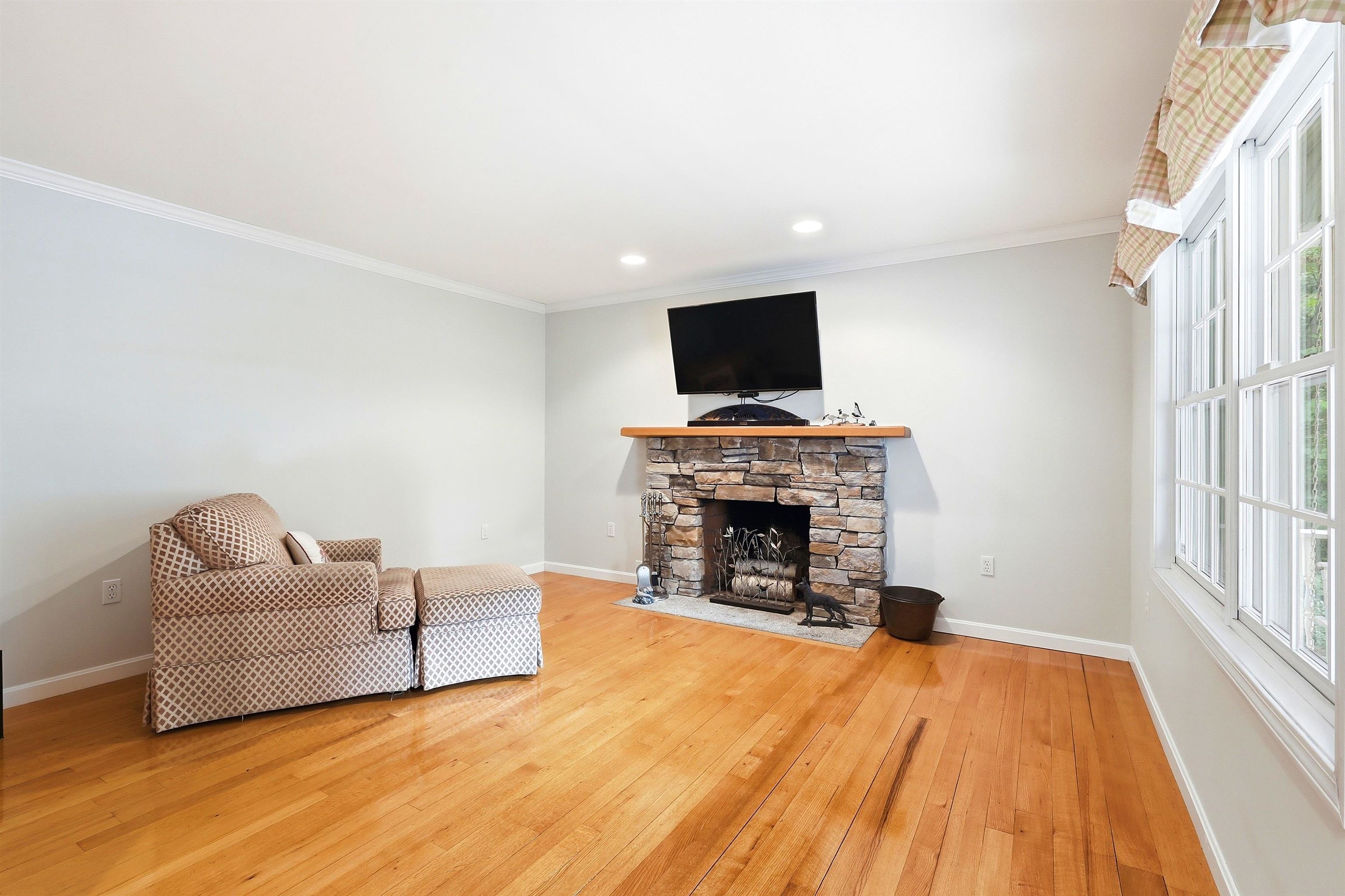 97 Onset Road Property Photo 7