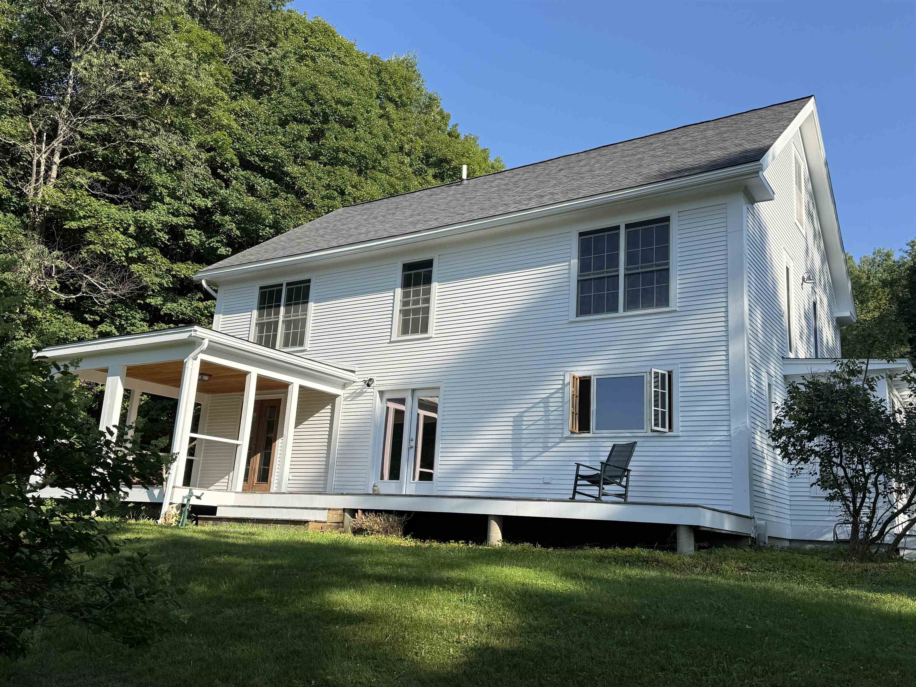 31 South Hollow Road Property Photo 3
