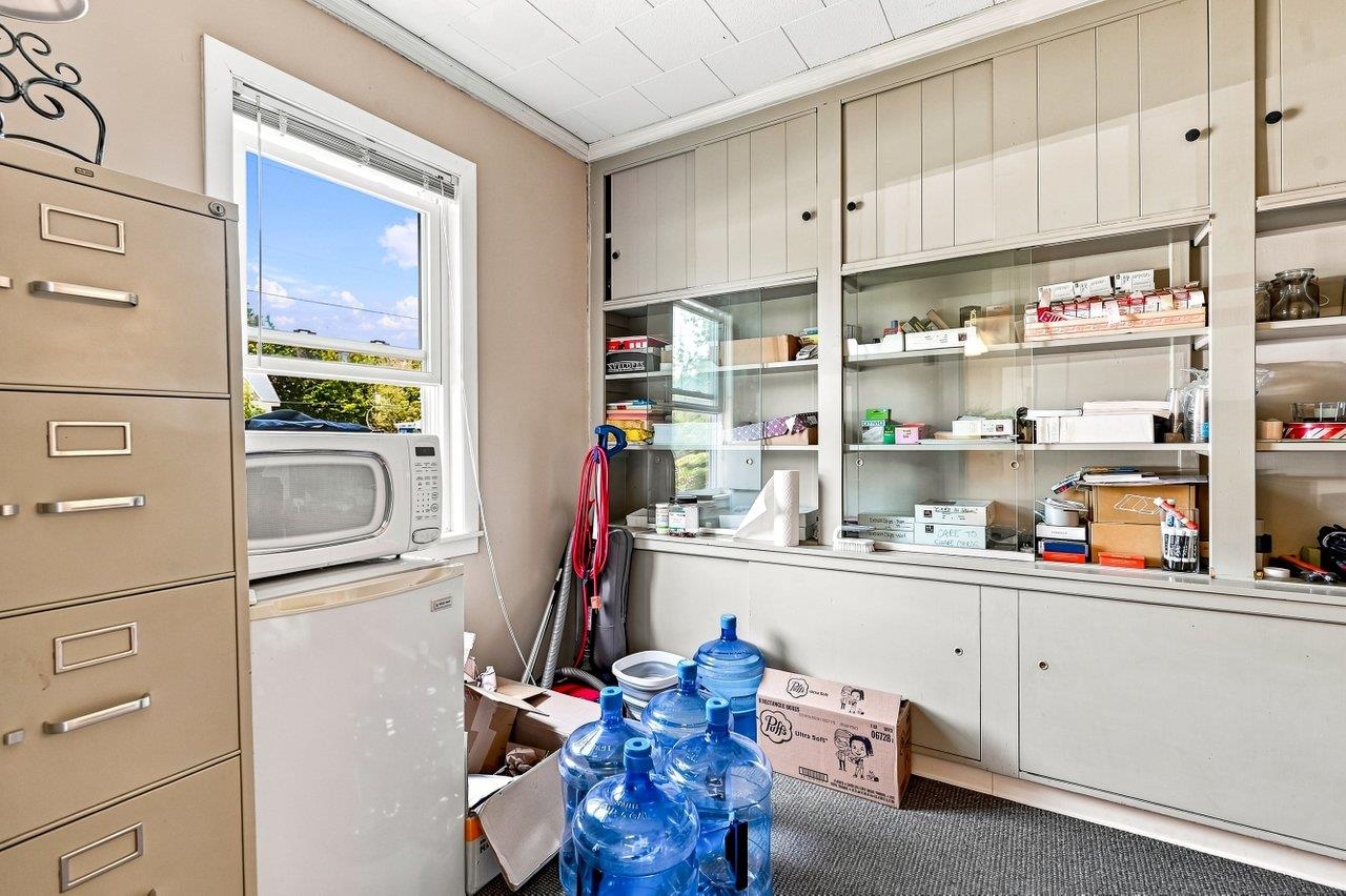 627 Central Avenue Property Photo 17