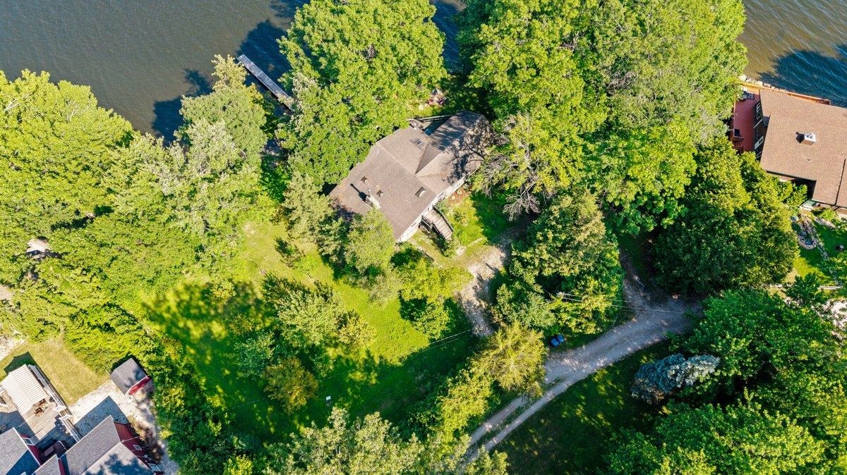 14 Macomber Point Property Photo 6