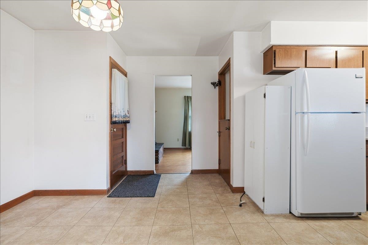136 Cherry Lane Property Photo 7