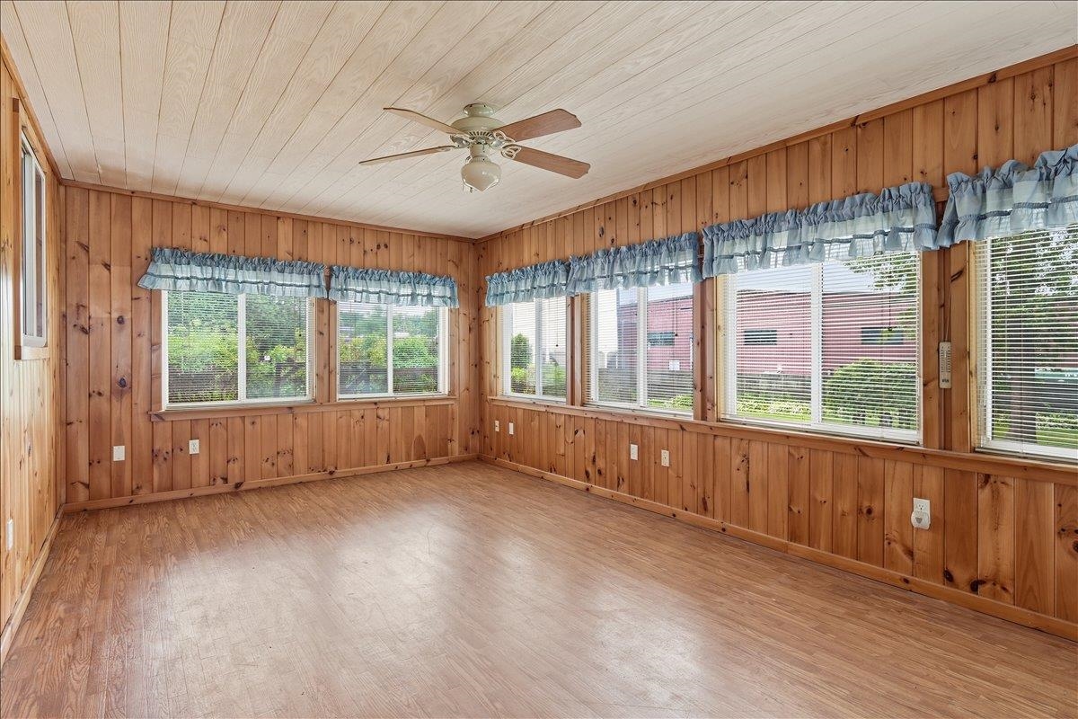 136 Cherry Lane Property Photo 11