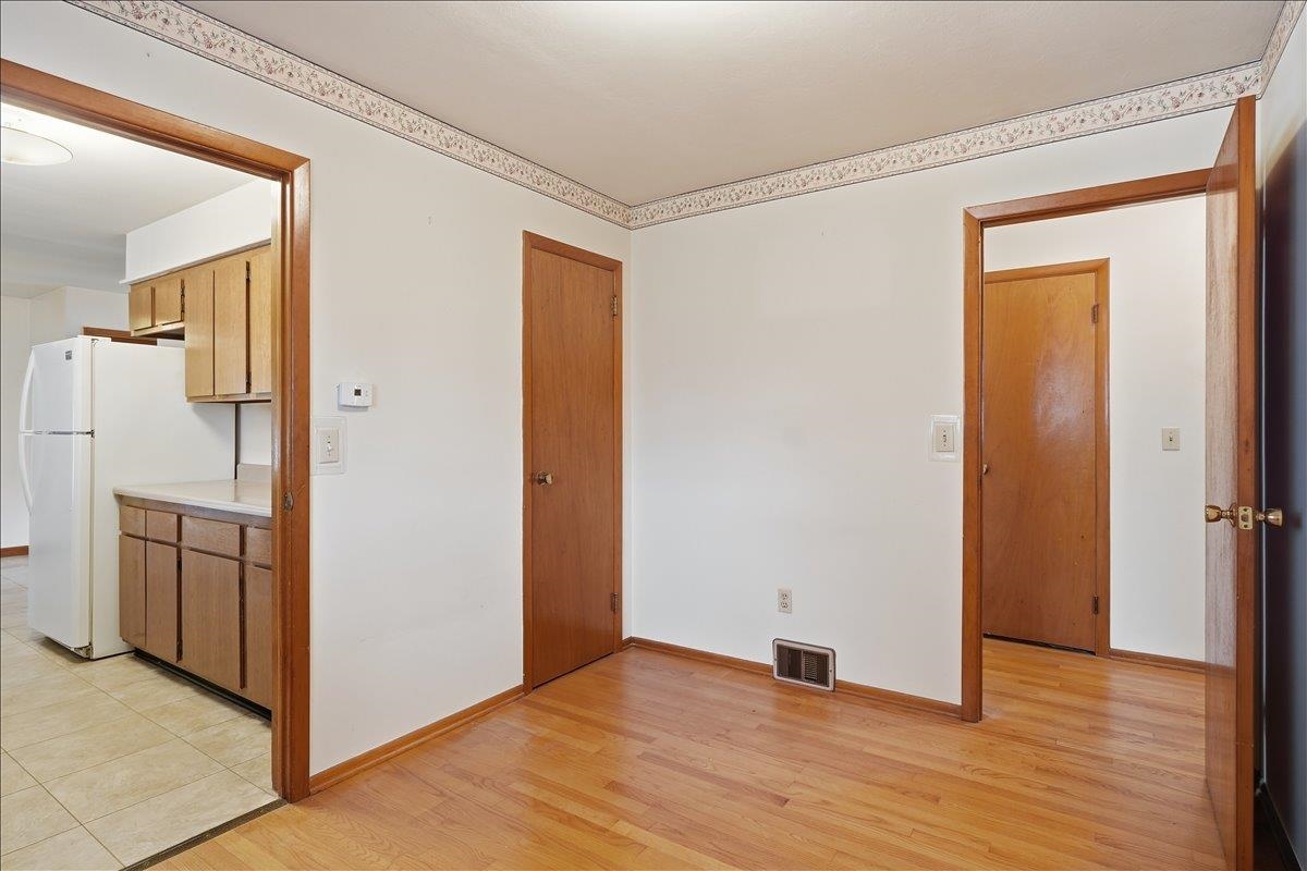 136 Cherry Lane Property Photo 16