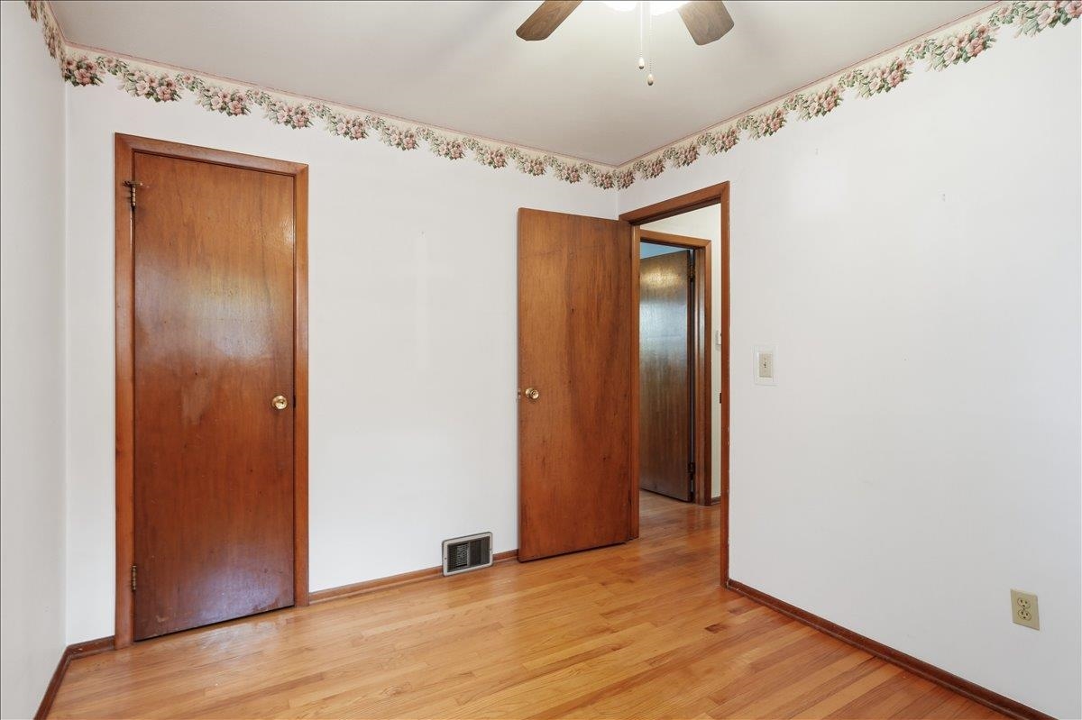 136 Cherry Lane Property Photo 21