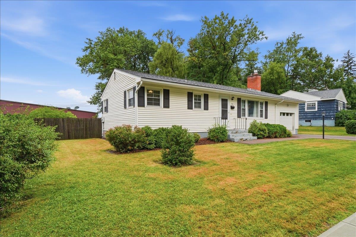 136 Cherry Lane Property Photo 43