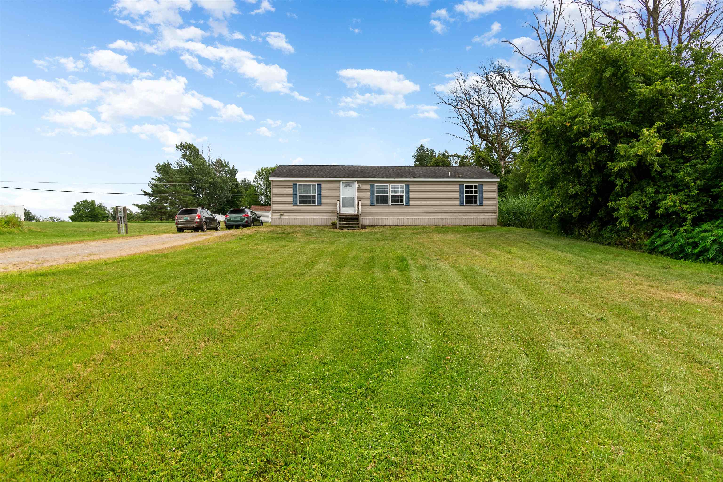 5 Ruths Drive Property Photo 2