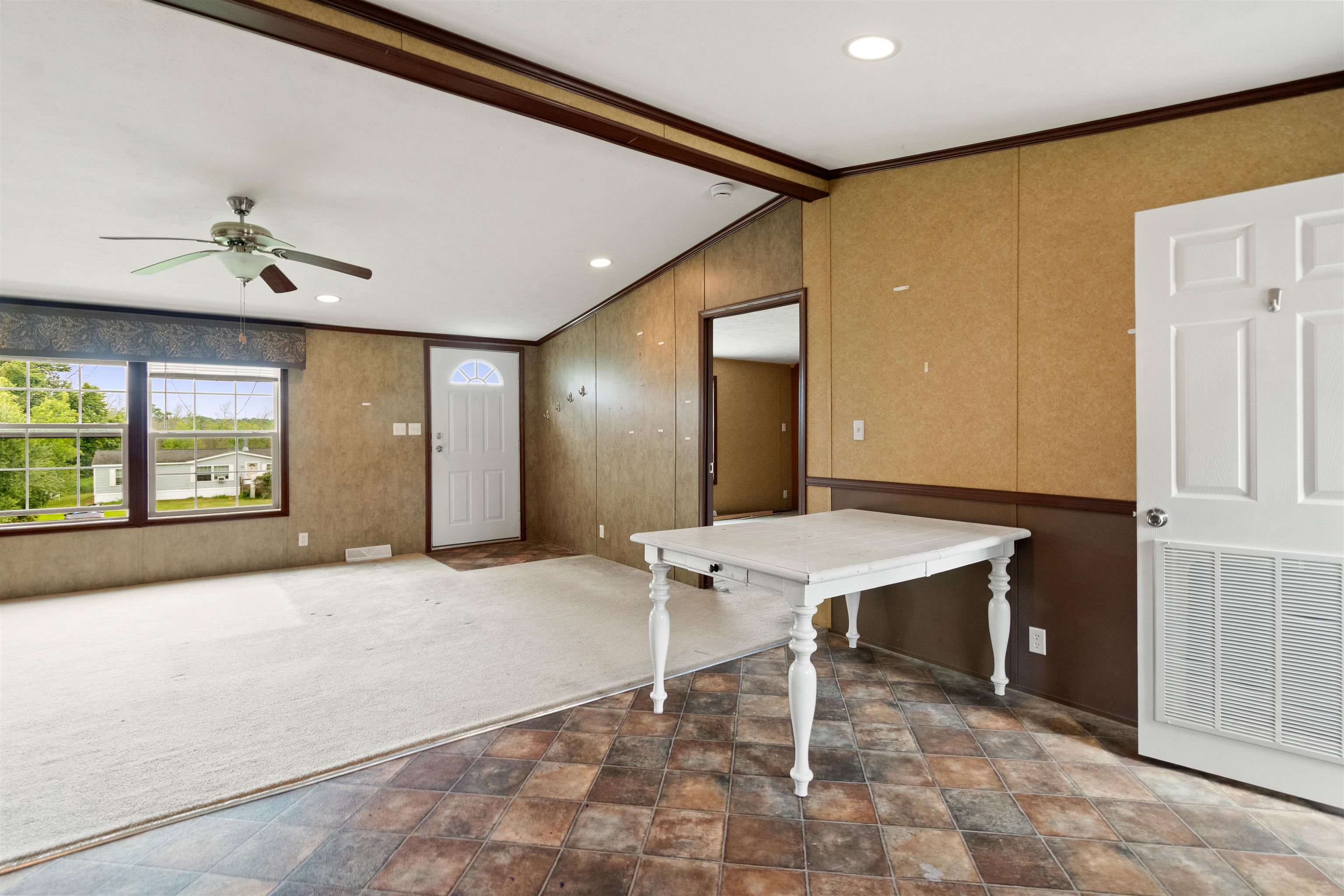 5 Ruths Drive Property Photo 10