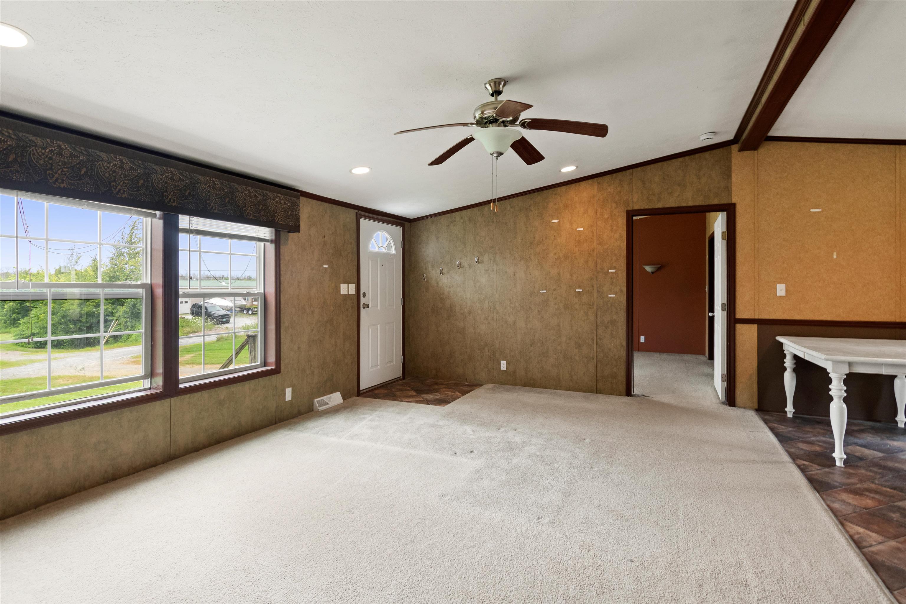 5 Ruths Drive Property Photo 12
