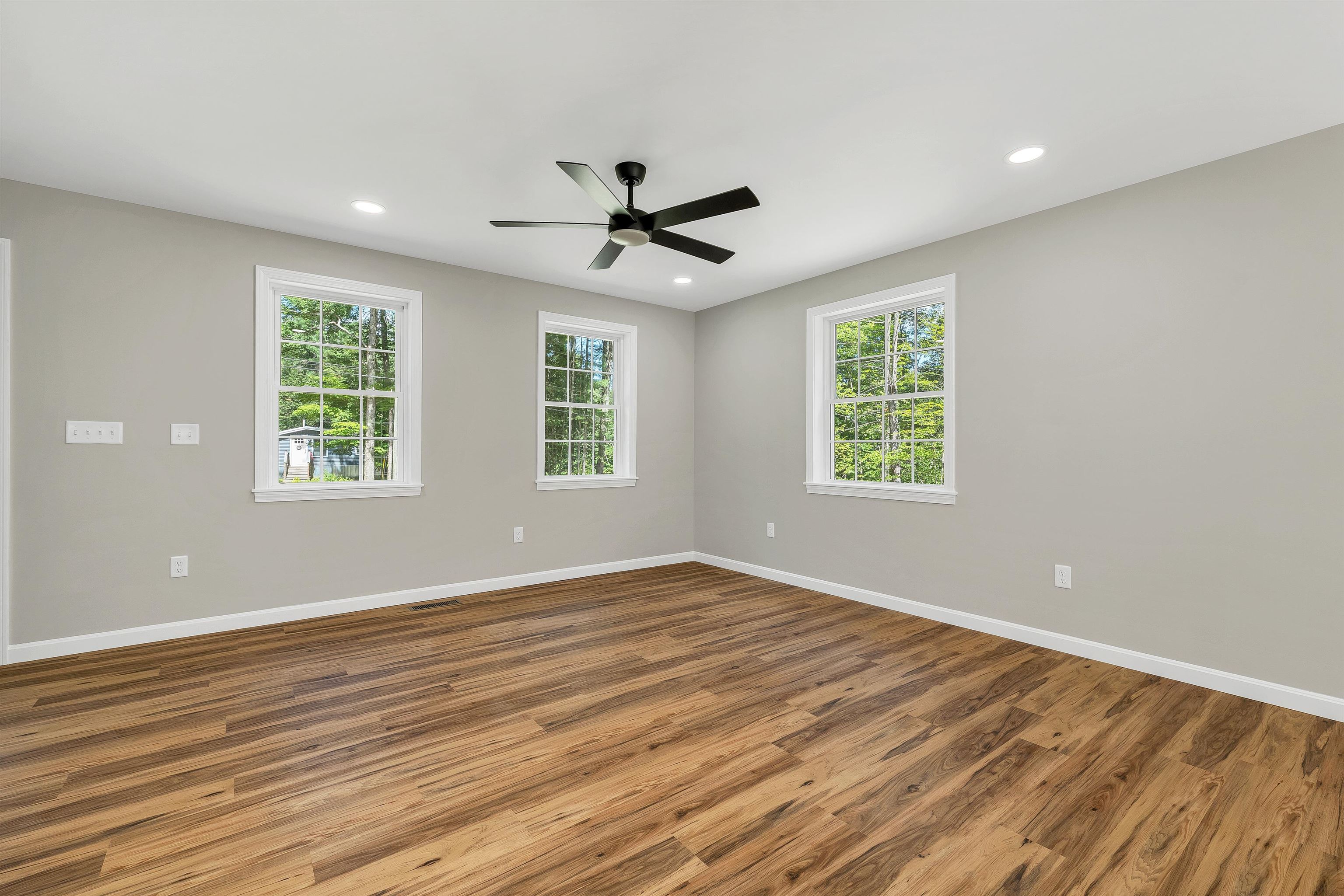 145 Holmes Road Property Photo 15