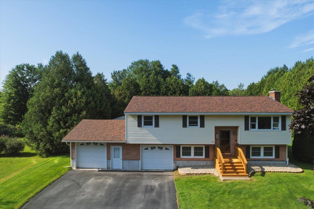 162 Stirrup Circle Property Photo 1