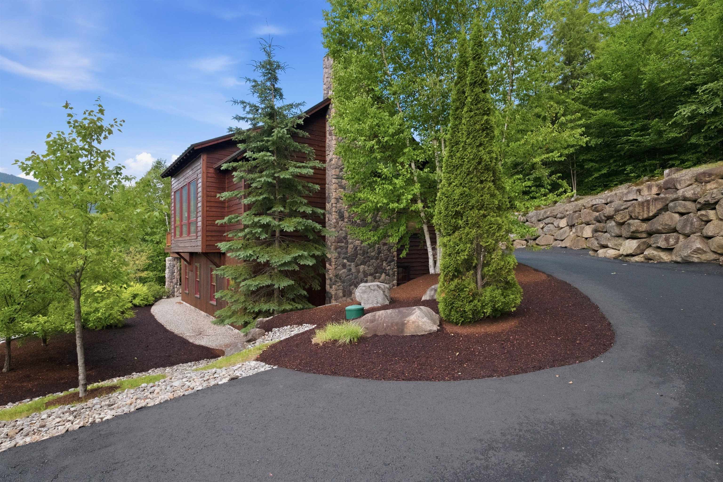7 Hay Hill Road Property Photo 6