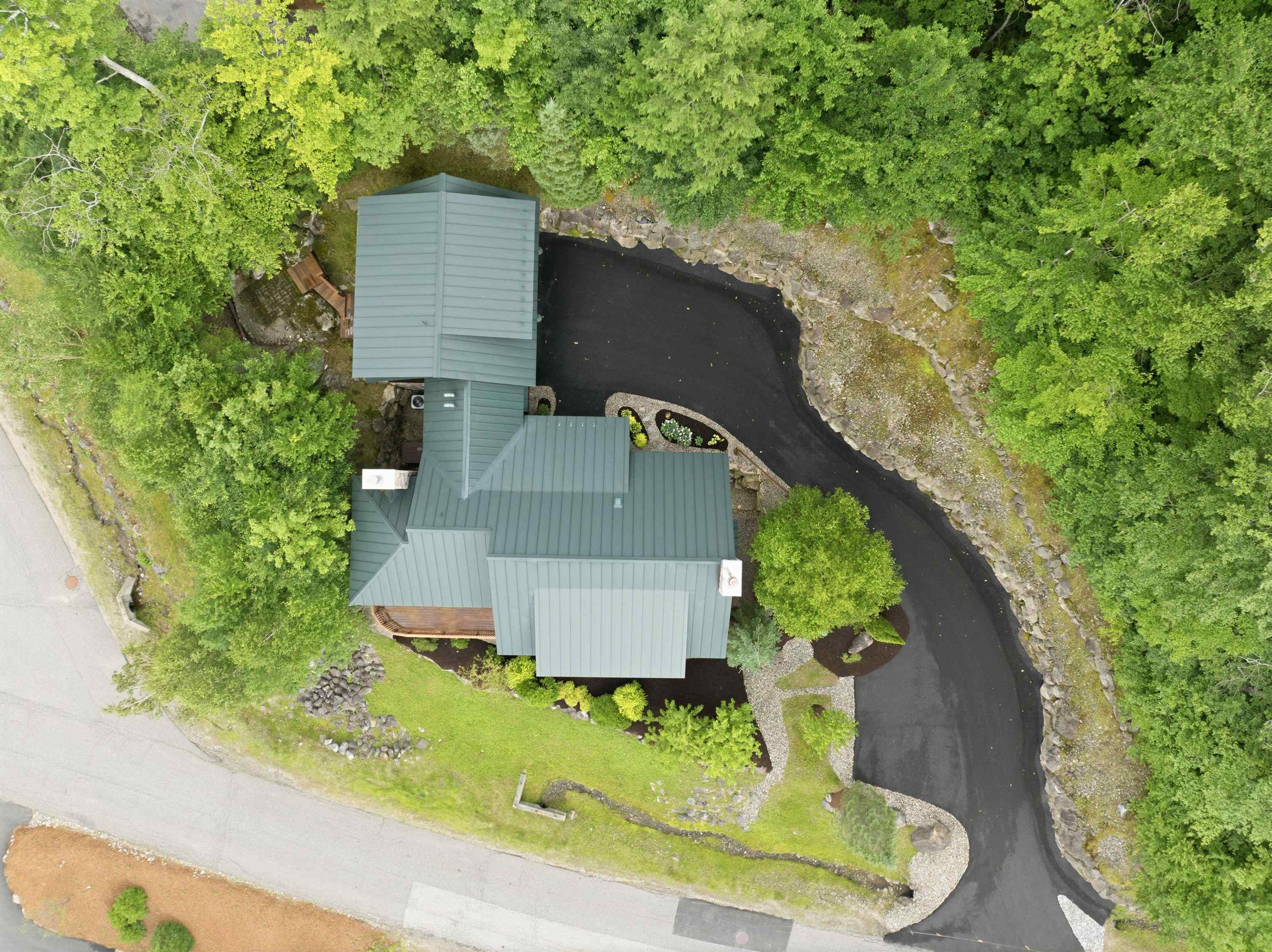 7 Hay Hill Road Property Photo 8