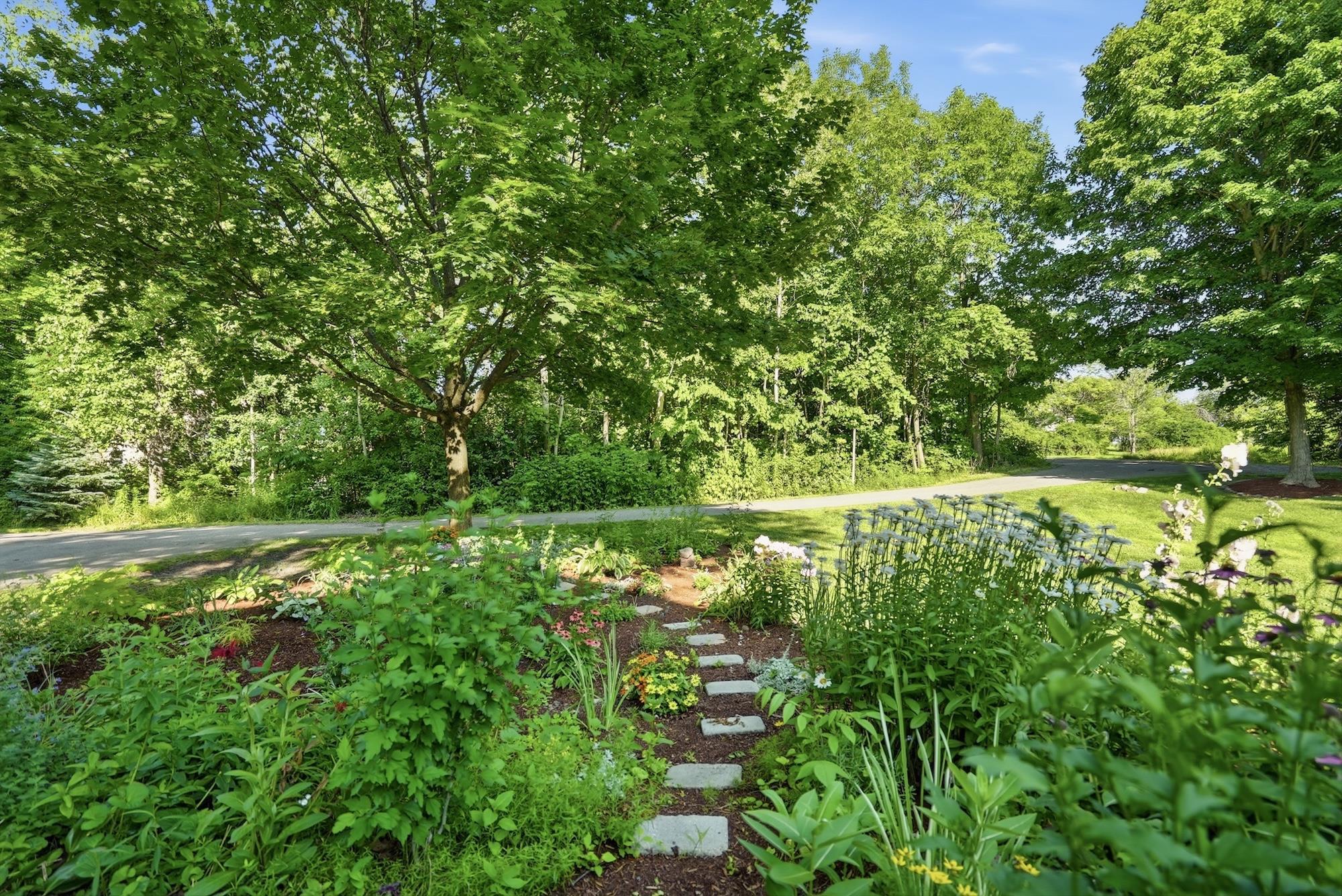 99 Westview Drive Property Photo 13