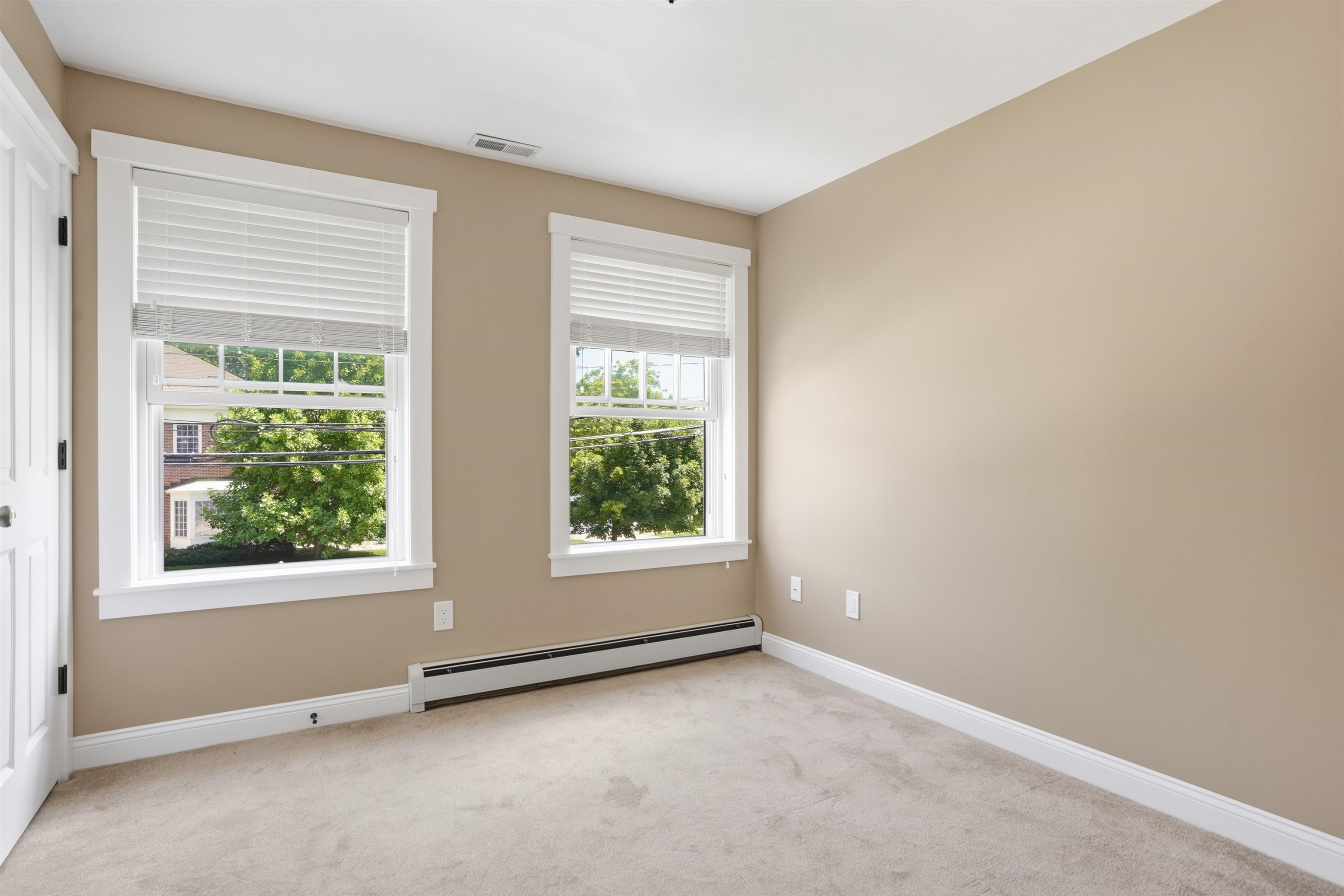 4 Abbott Street Property Photo 22