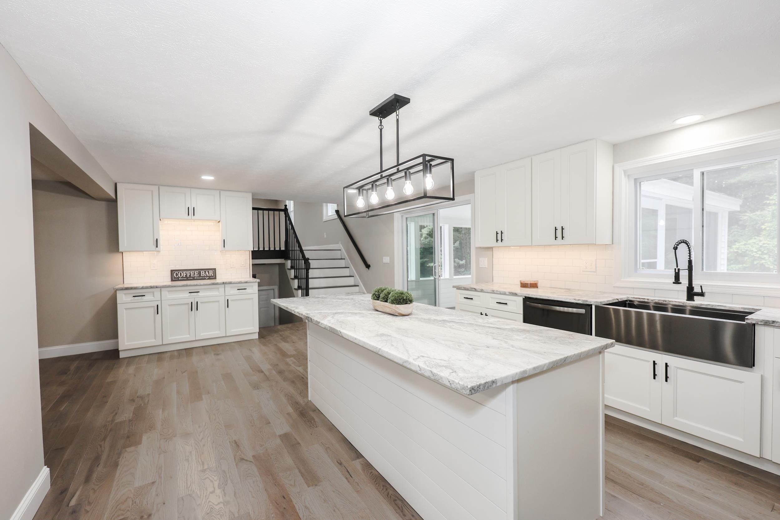 157 Hooksett Road Property Photo 8