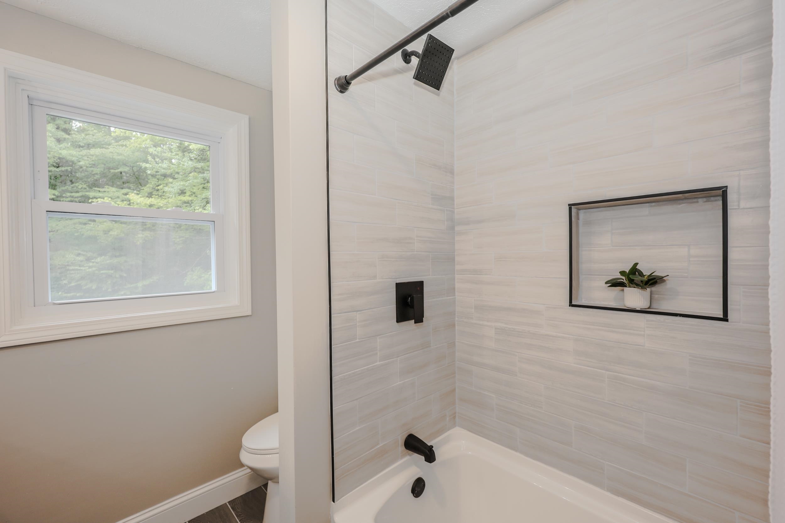 157 Hooksett Road Property Photo 34