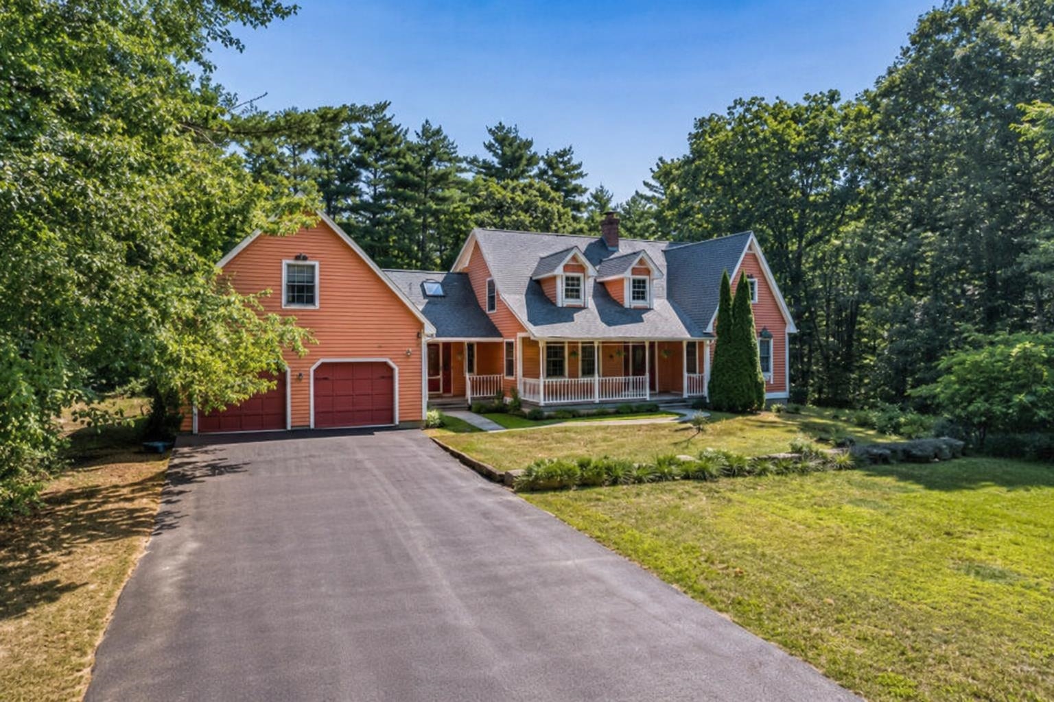 27 Rouleau Drive Property Photo 1