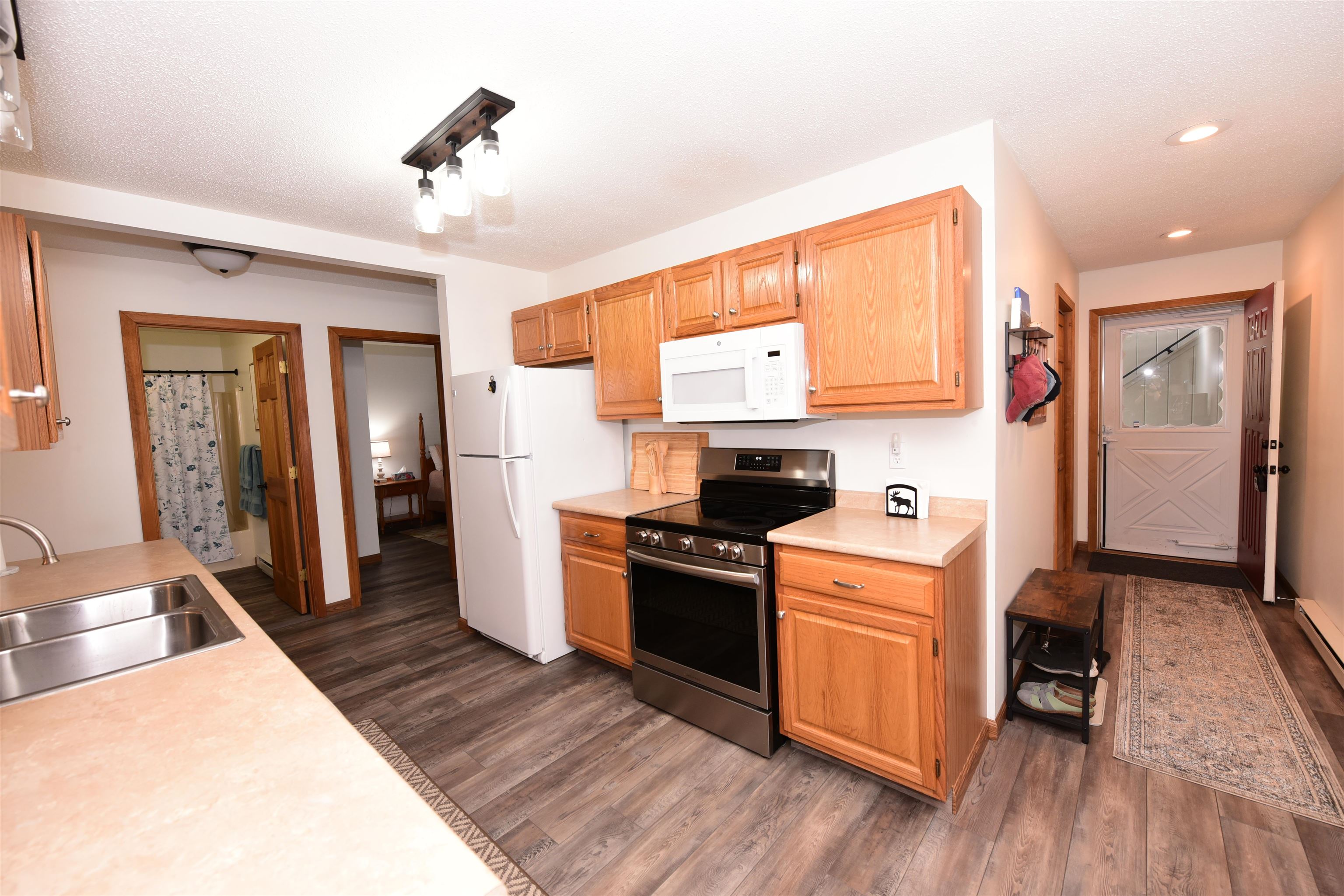 J82 Eagle Ridge Condo Road Property Photo 5