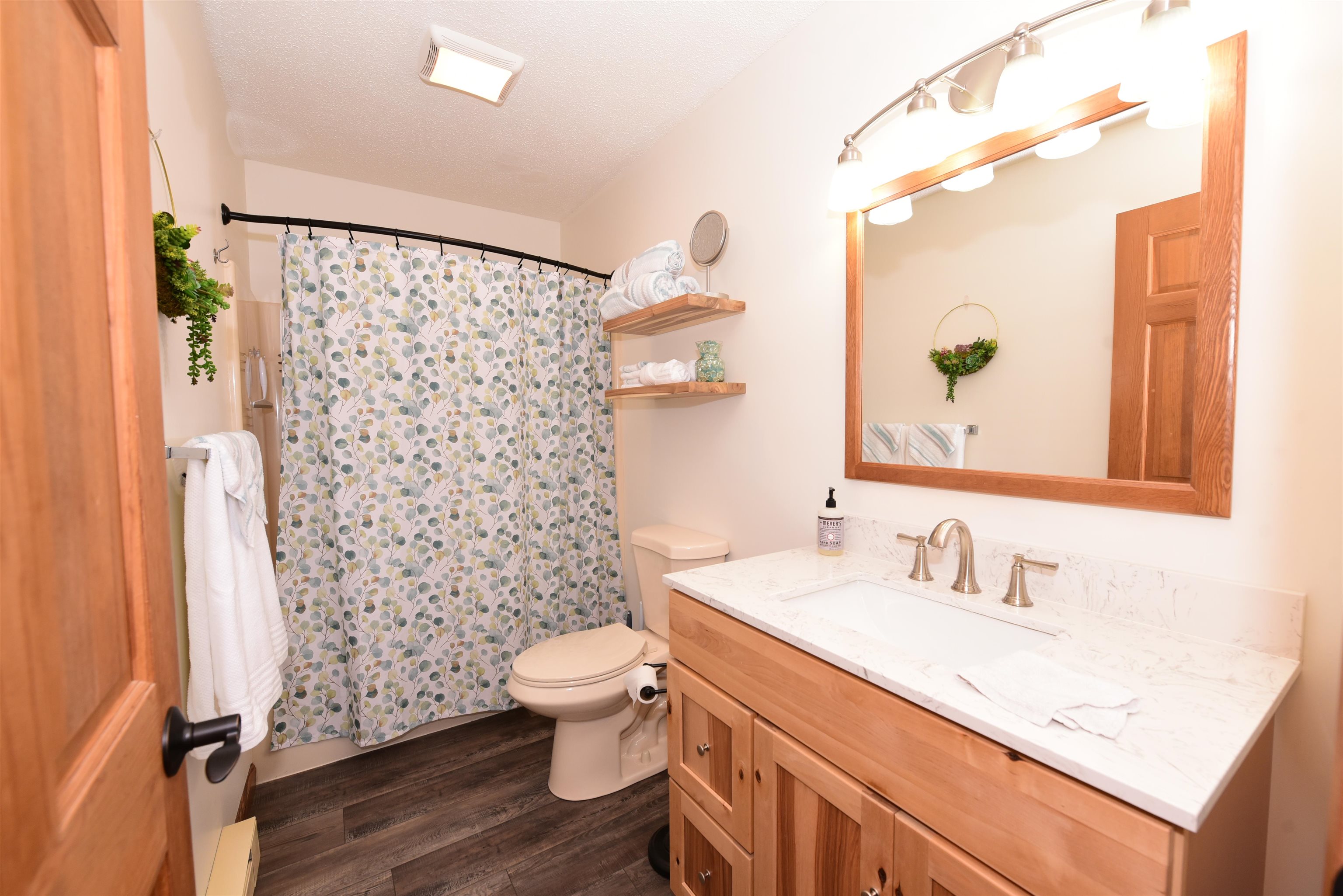 J82 Eagle Ridge Condo Road Property Photo 27