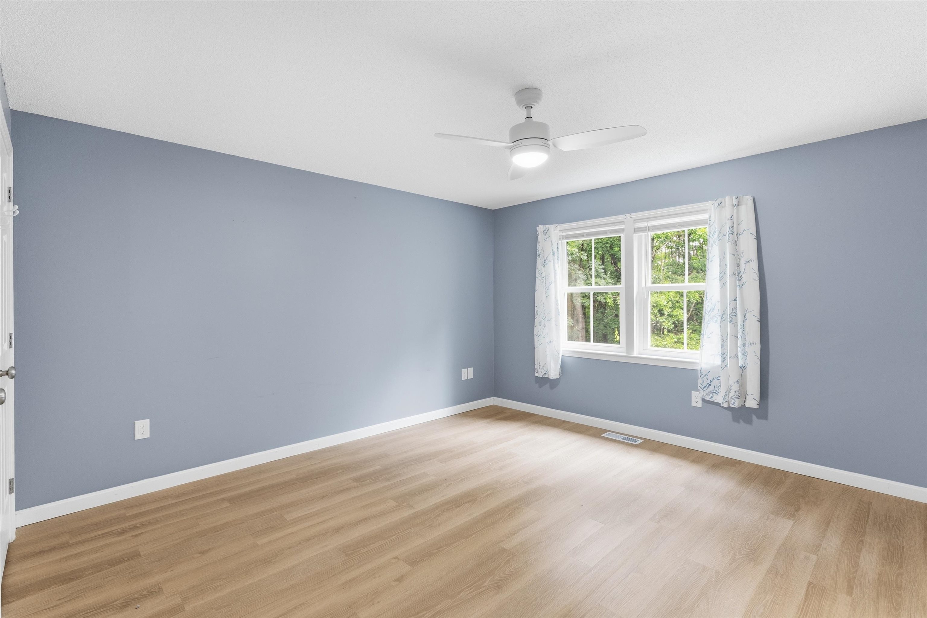 674 S Porter Street Property Photo 20