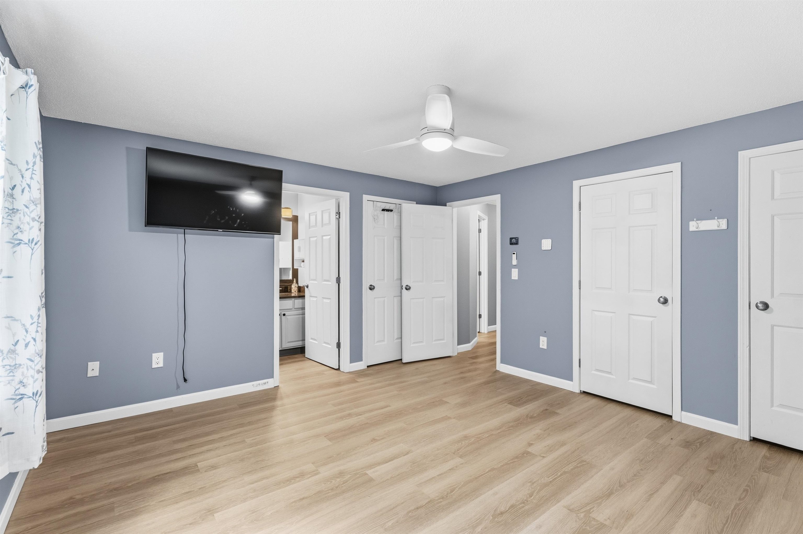 674 S Porter Street Property Photo 22