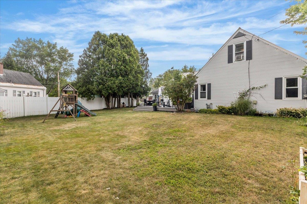 14 West Street Property Photo 4