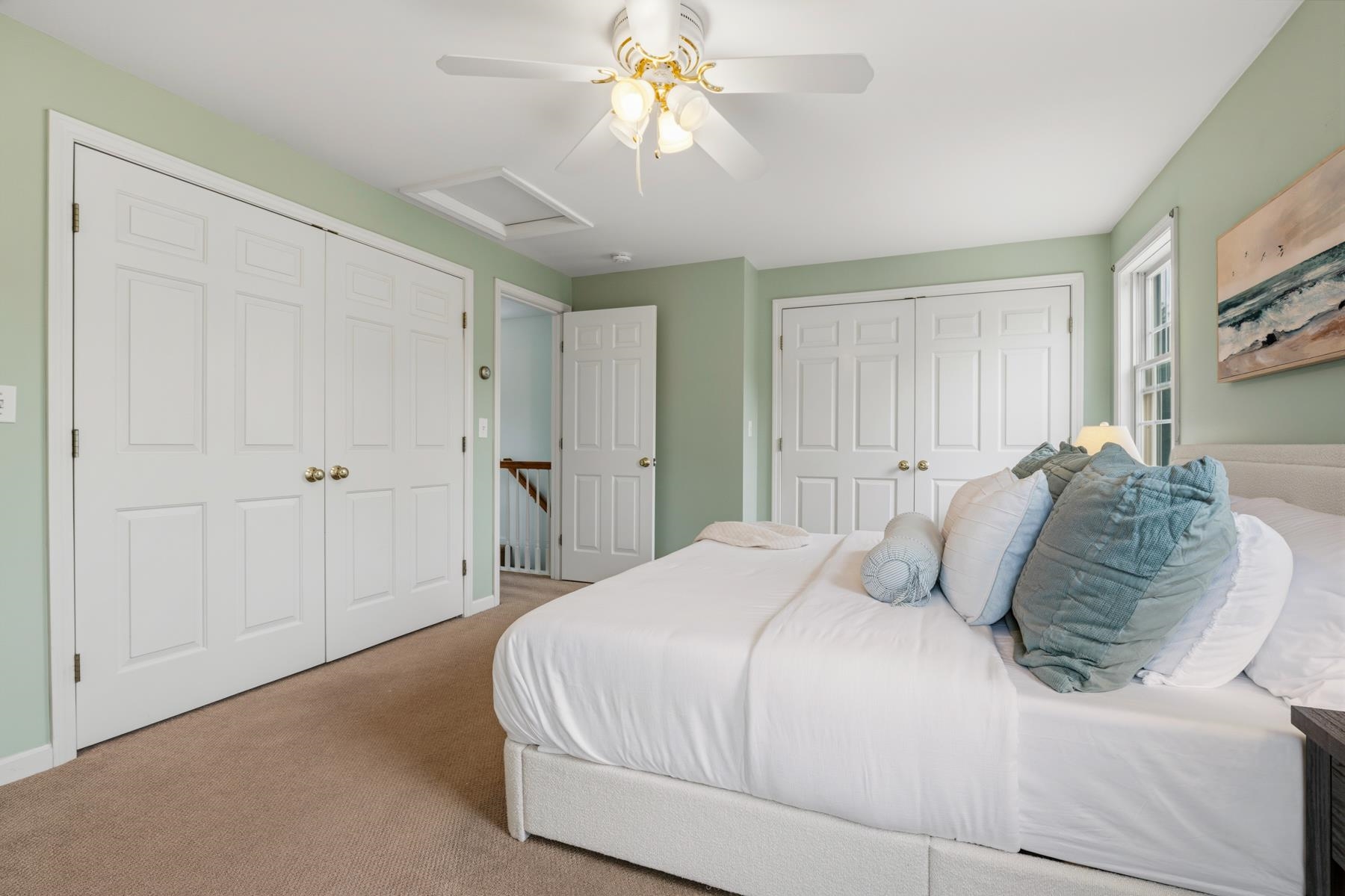 20 Robin Lane Property Photo 21