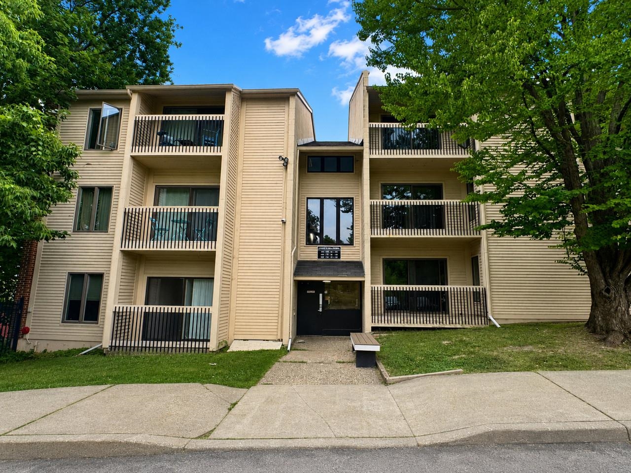 47 South Williams Street Property Photo 1